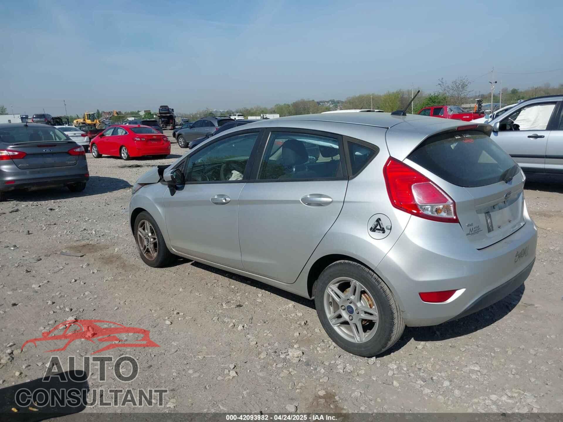 FORD FIESTA 2017 - 3FADP4EJ1HM110432
