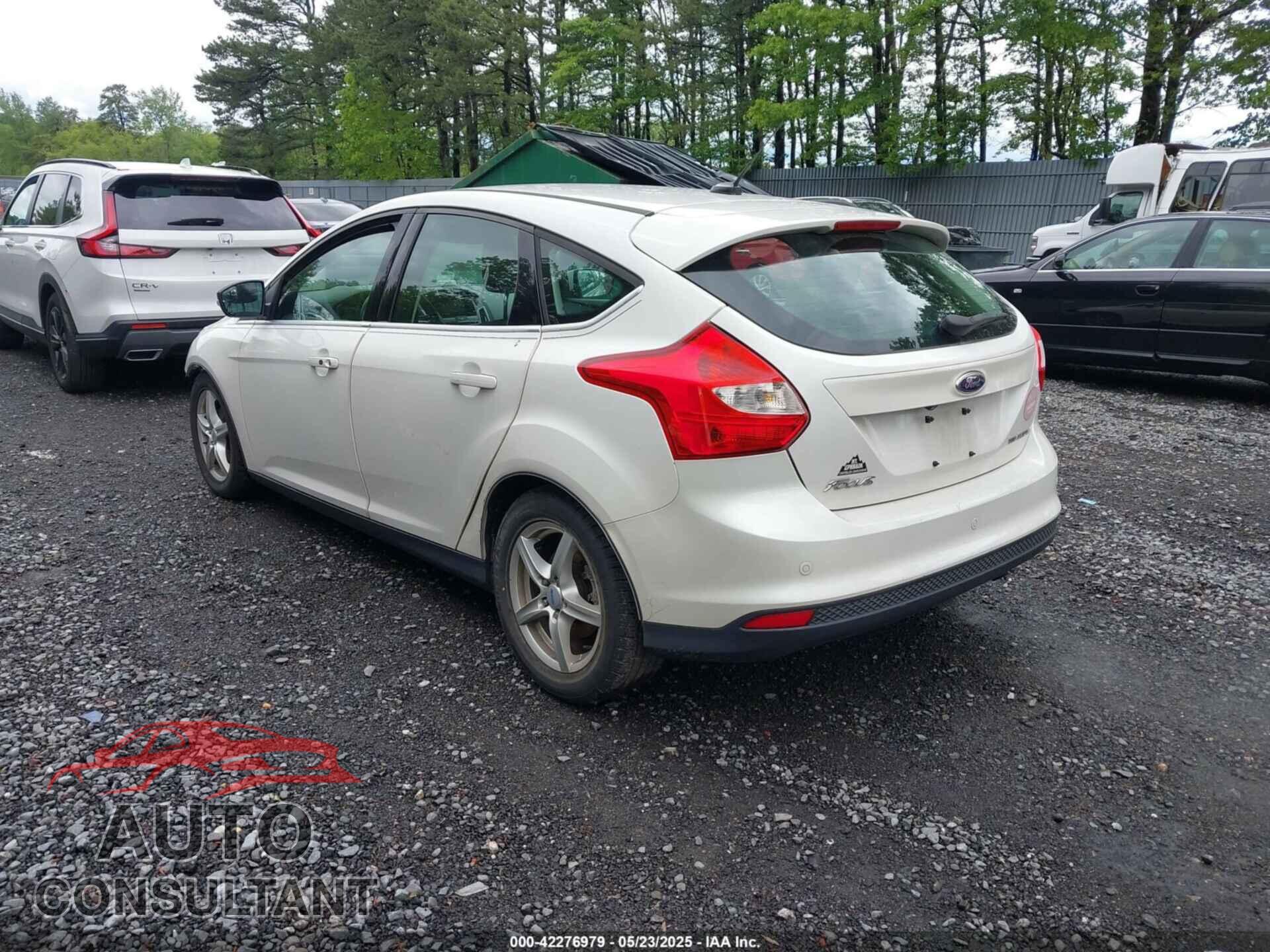 FORD FOCUS 2012 - 1FAHP3N27CL171993