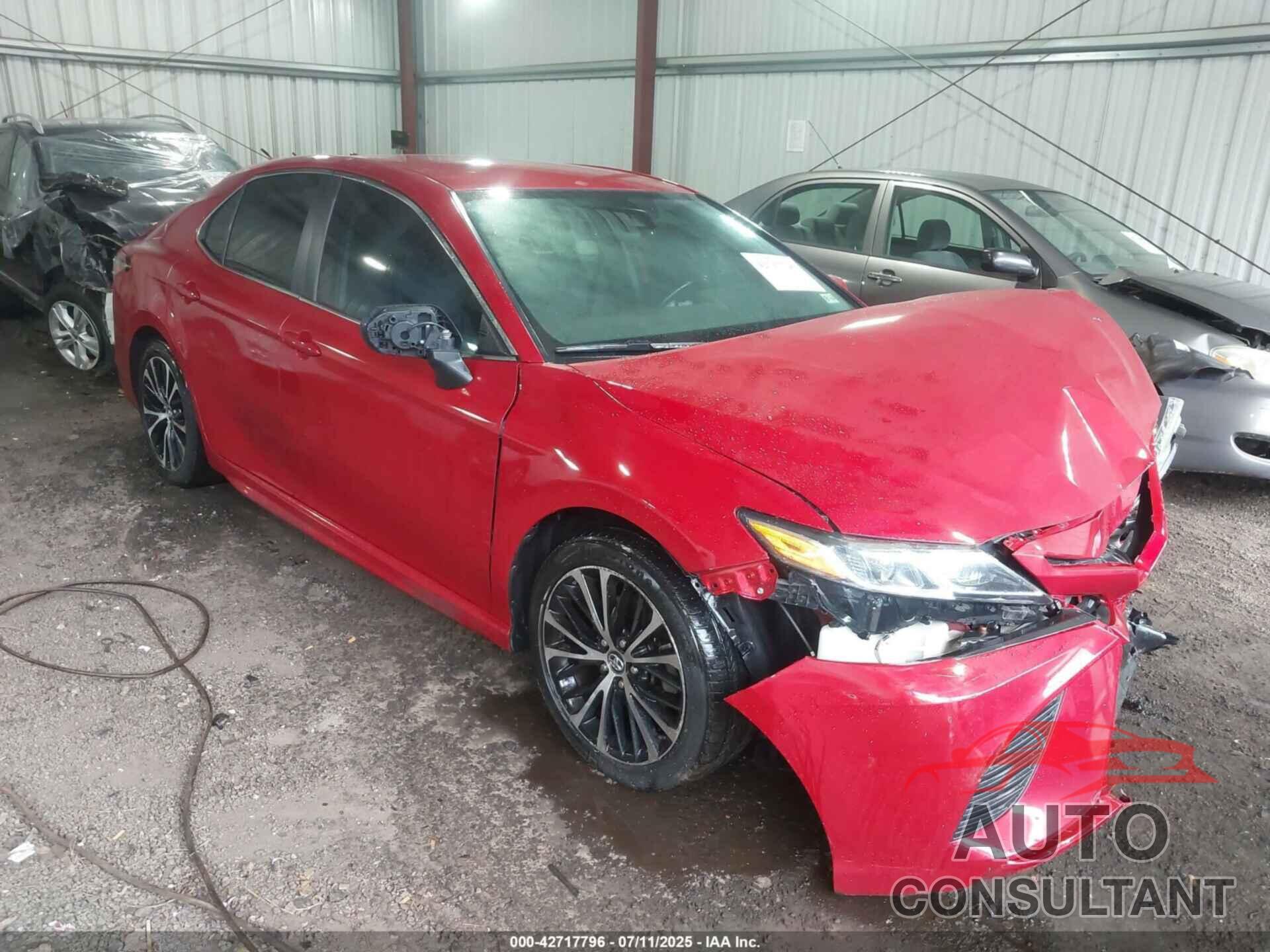TOYOTA CAMRY 2019 - 4T1B11HK8KU172138