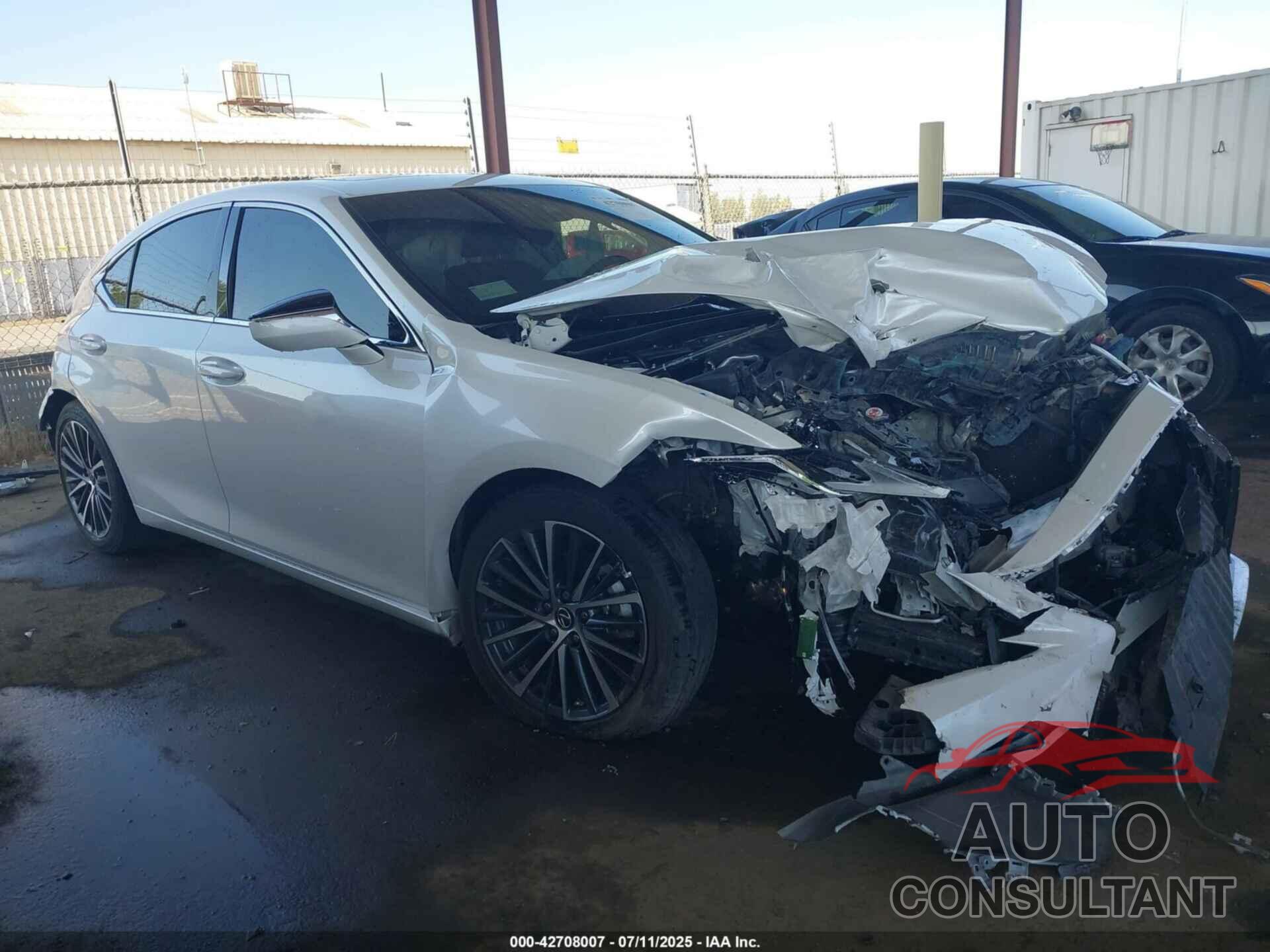 LEXUS ES 300H 2023 - 58ADA1C10PU031880