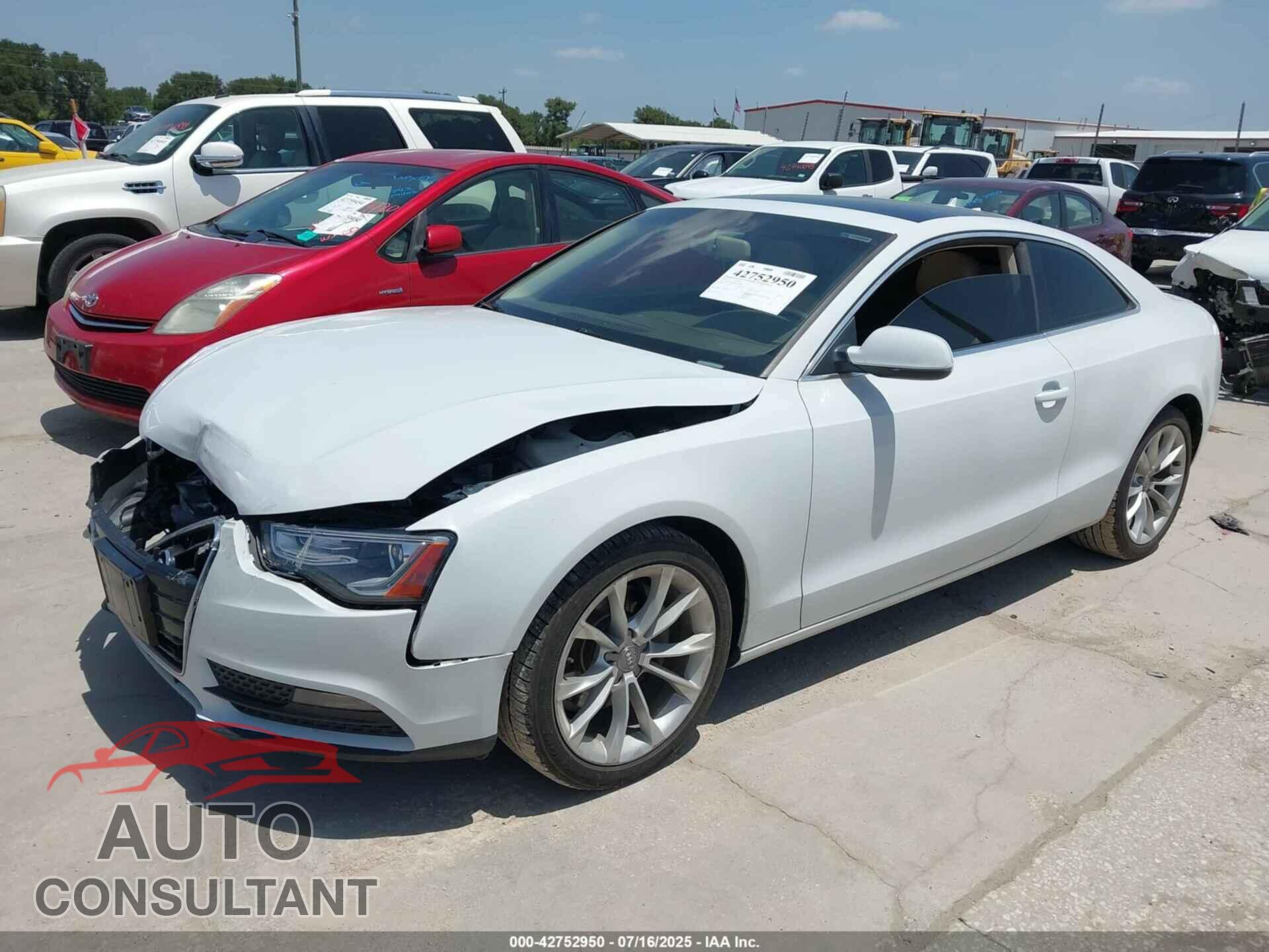 AUDI A5 2014 - WAUCFAFR9EA025663