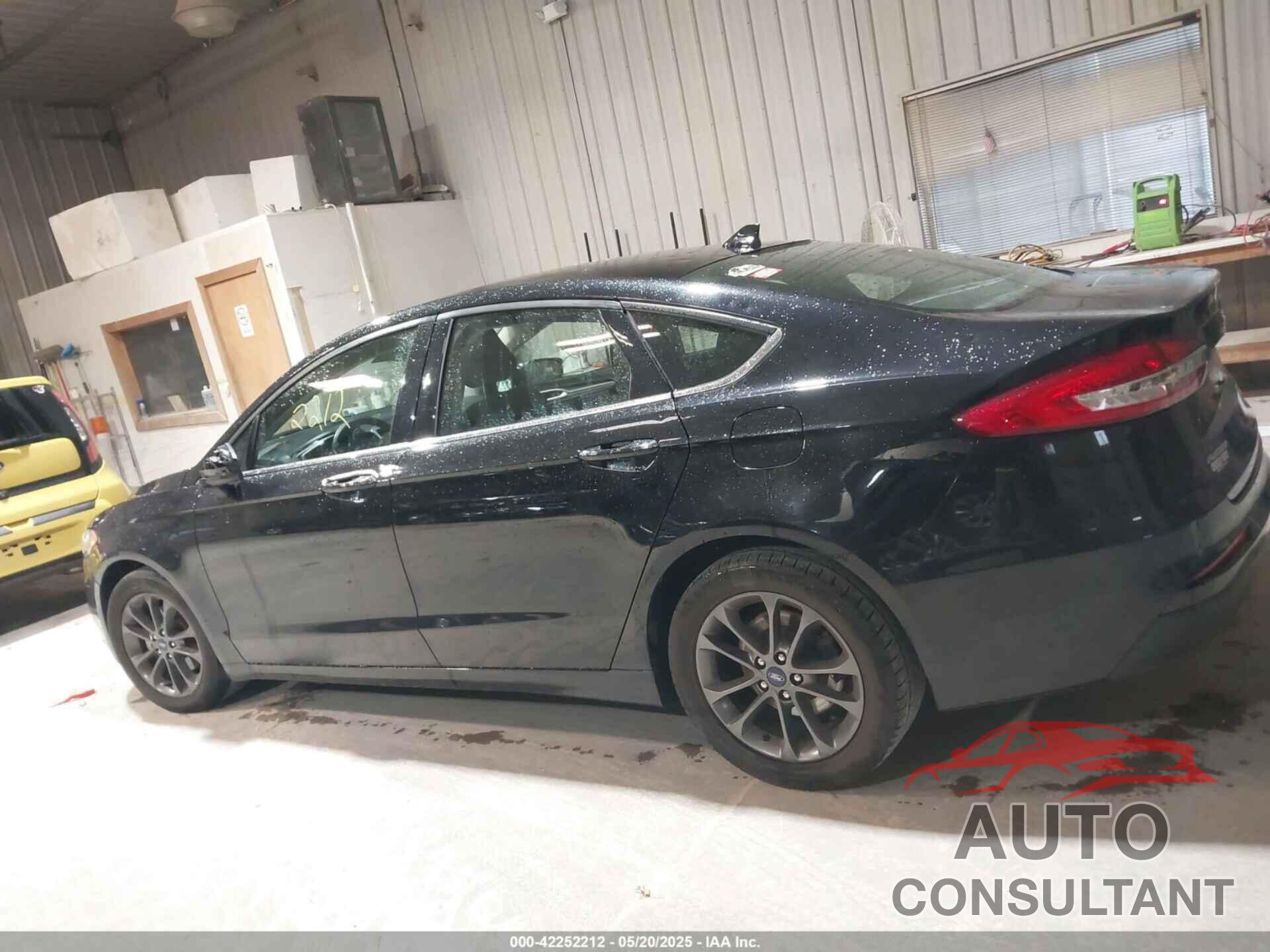 FORD FUSION 2020 - 3FA6P0HD7LR264050