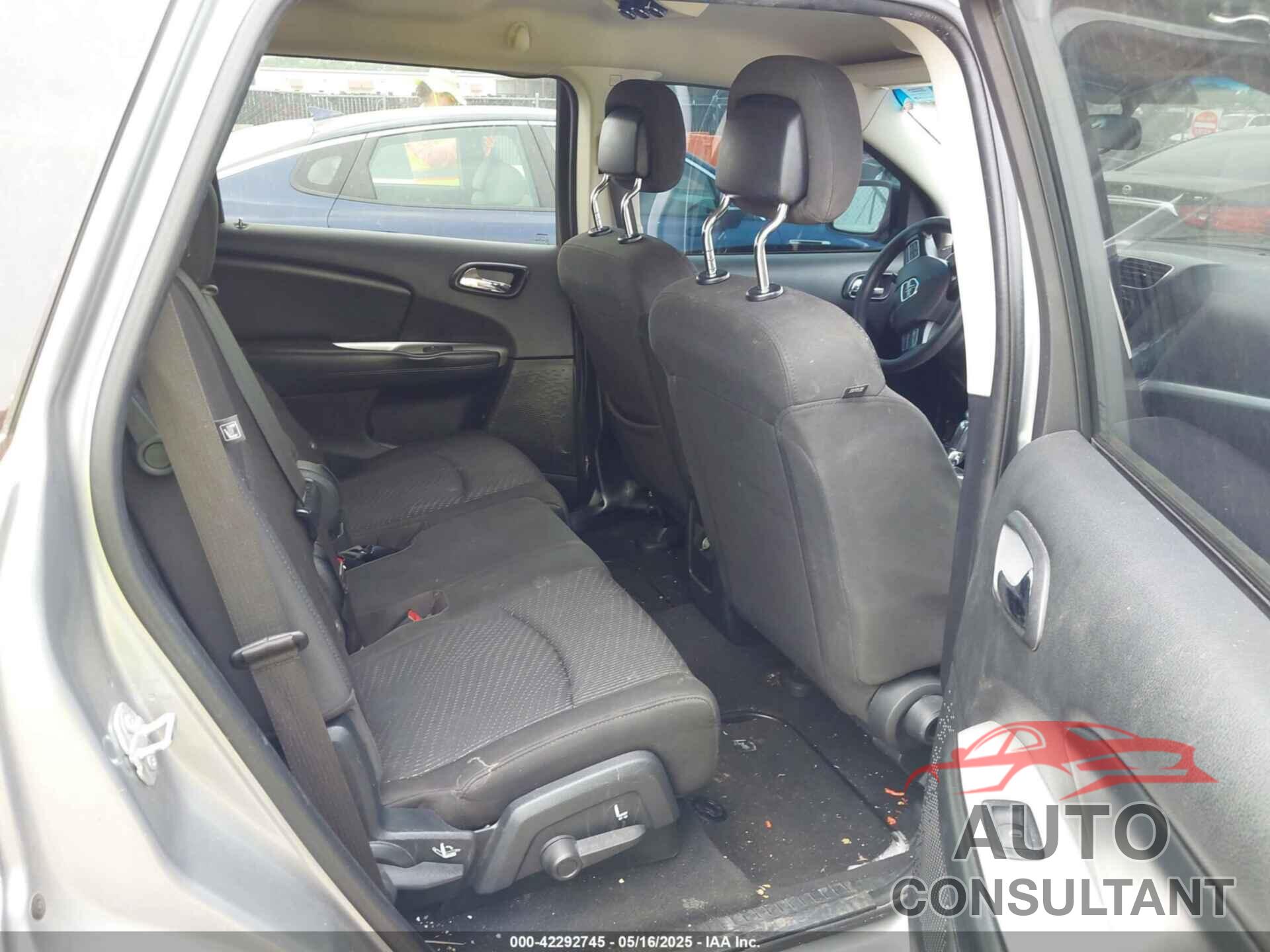DODGE JOURNEY 2017 - 3C4PDCBG7HT588850