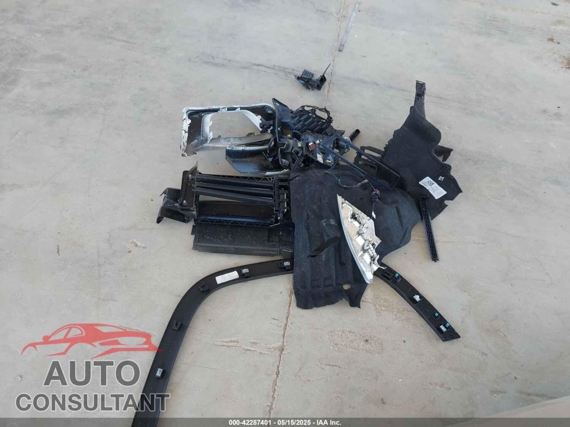 JEEP GRAND CHEROKEE 2025 - 1C4RJGBG0SC283119