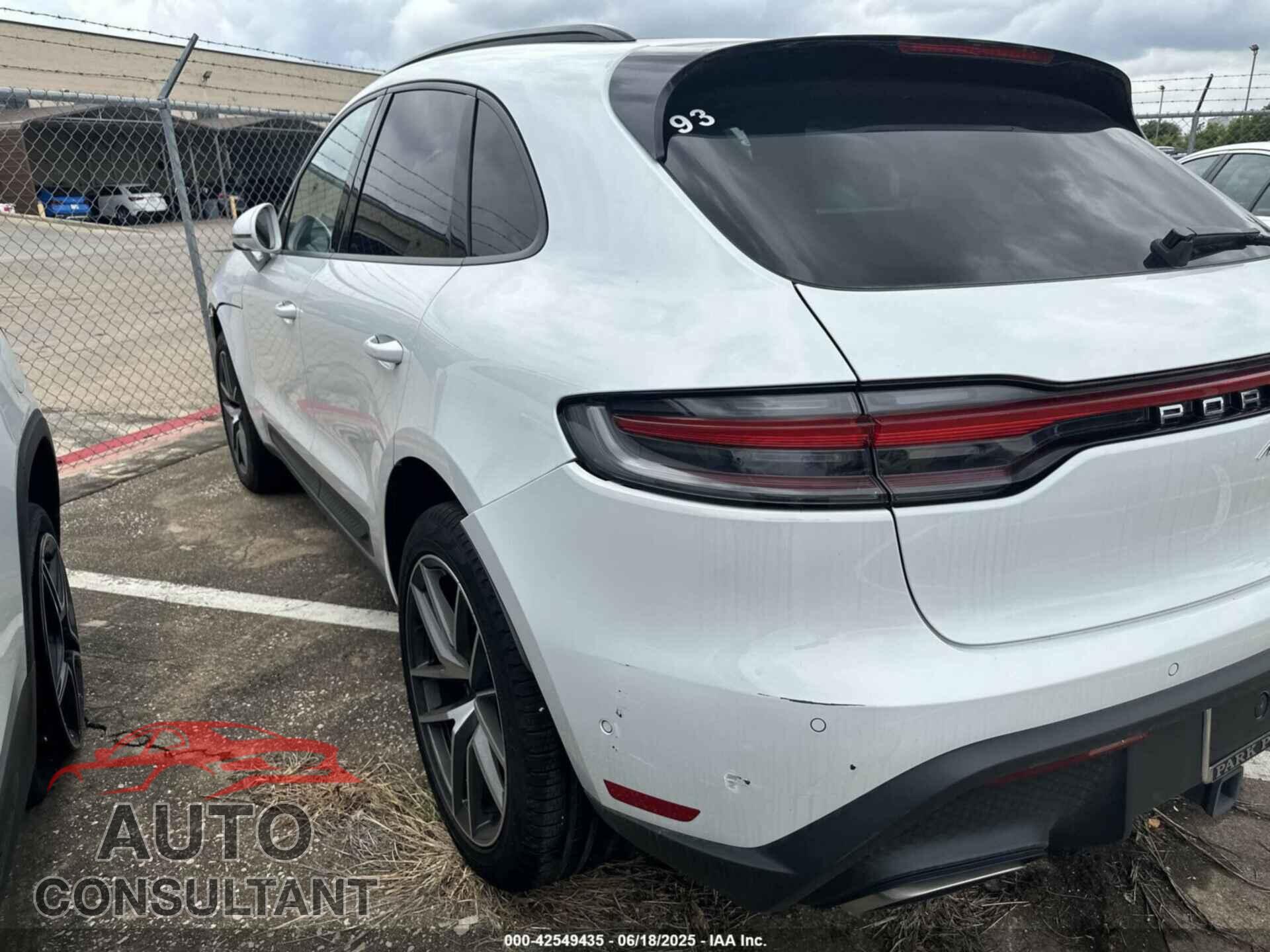 PORSCHE MACAN 2023 - WP1AA2A56PLB15488