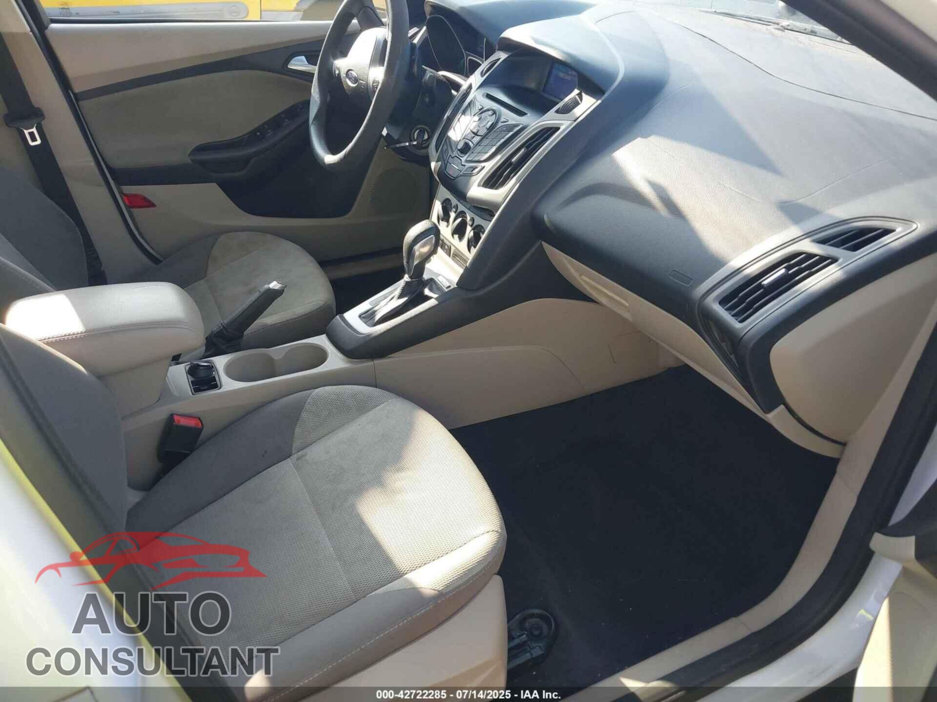 FORD FOCUS 2013 - 1FADP3F28DL350039