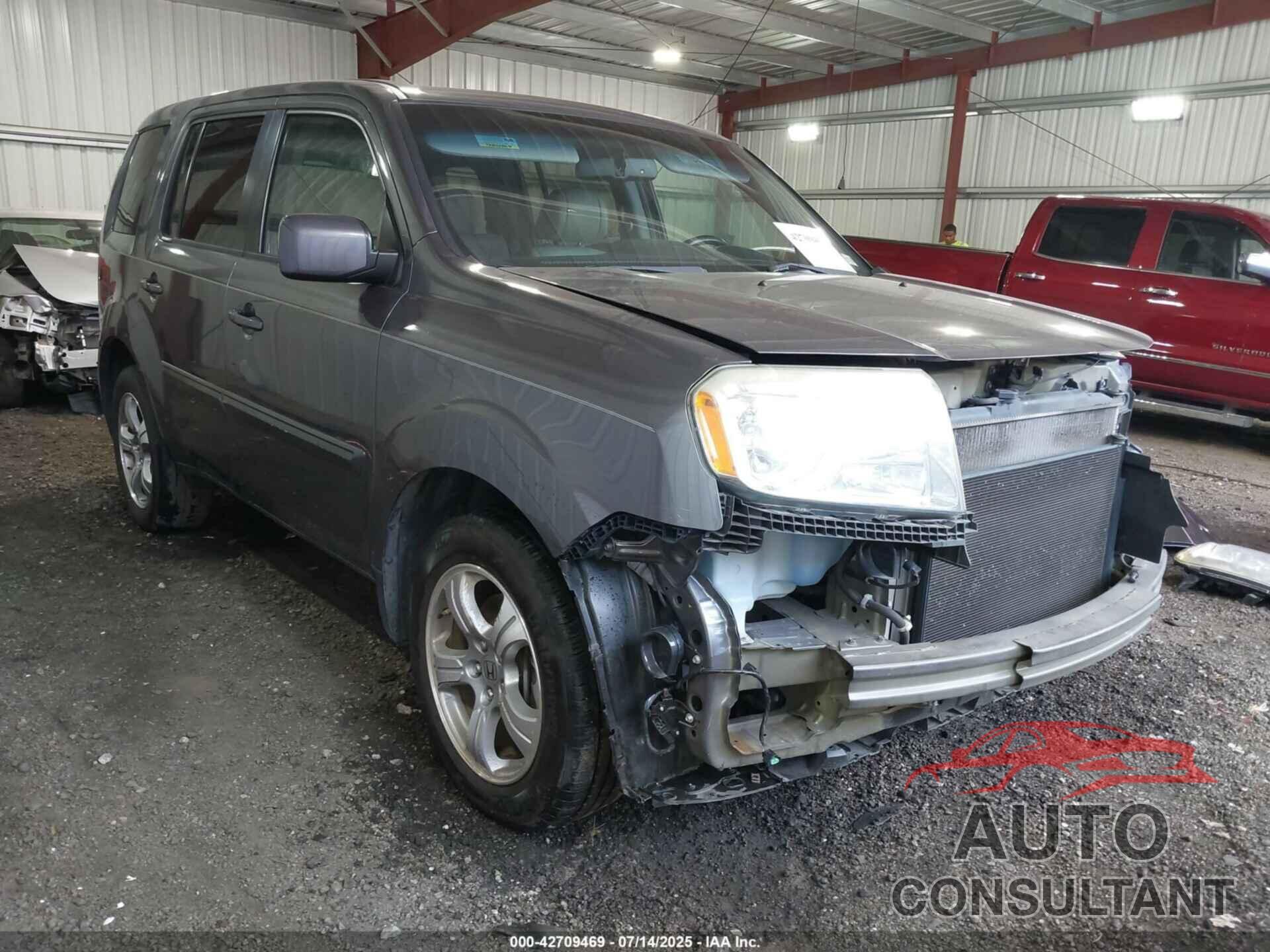 HONDA PILOT 2015 - 5FNYF3H78FB015277