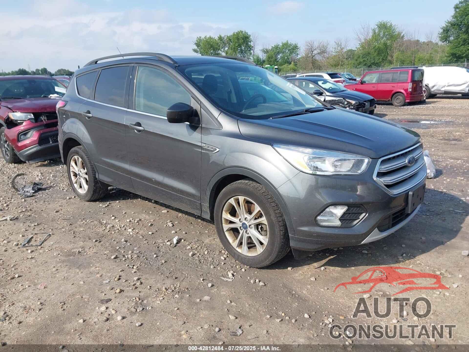 FORD ESCAPE 2018 - 1FMCU9GD2JUB76679