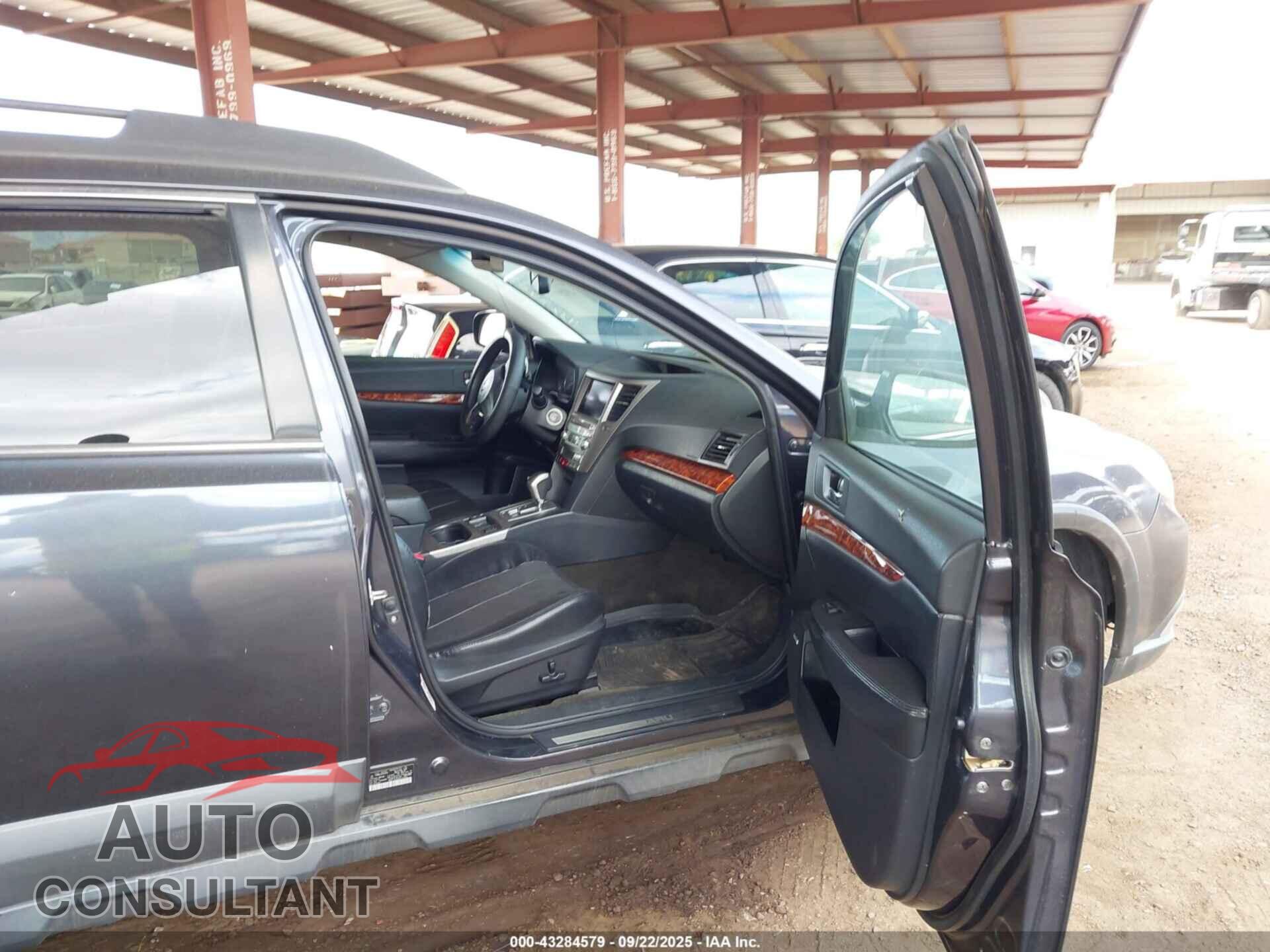 SUBARU OUTBACK 2012 - 4S4BRBLC4C3272291