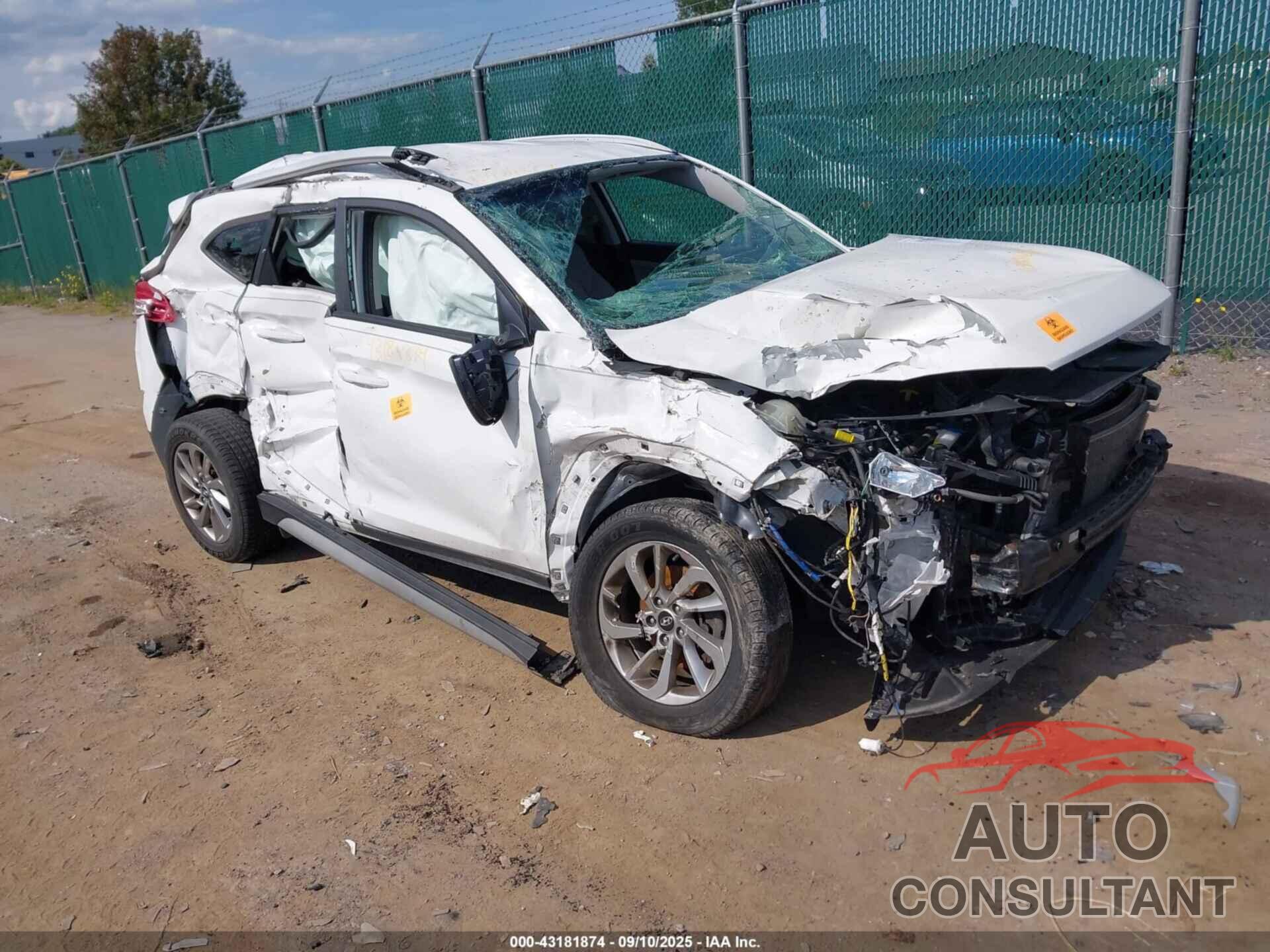 HYUNDAI TUCSON 2018 - KM8J3CA43JU688340