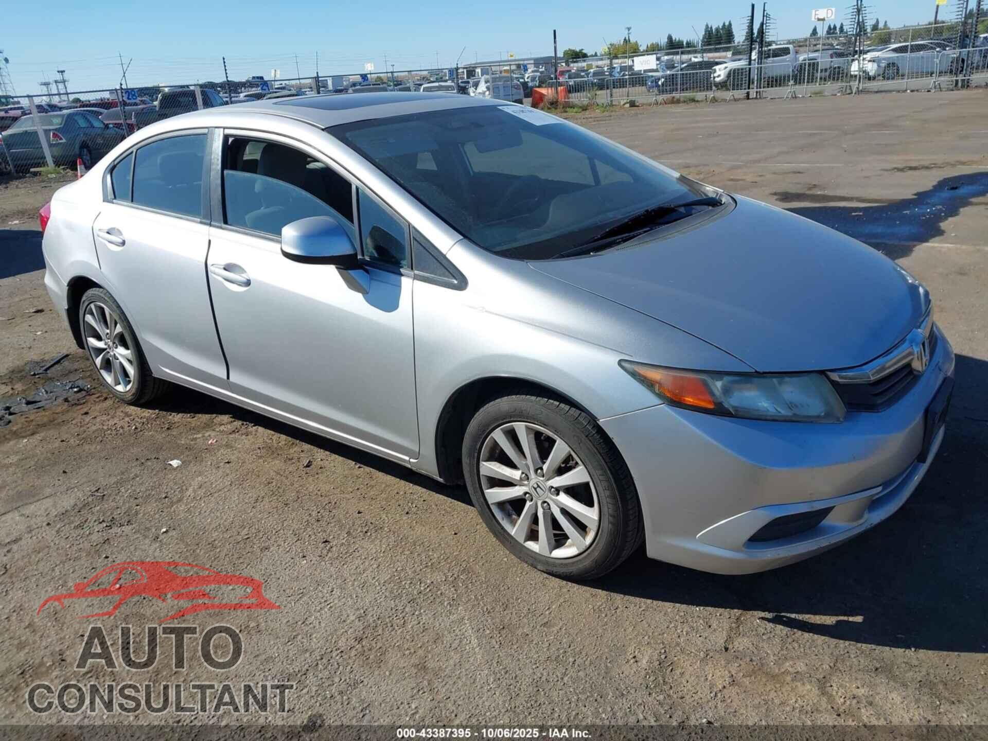 HONDA CIVIC 2012 - 2HGFB2F85CH335947