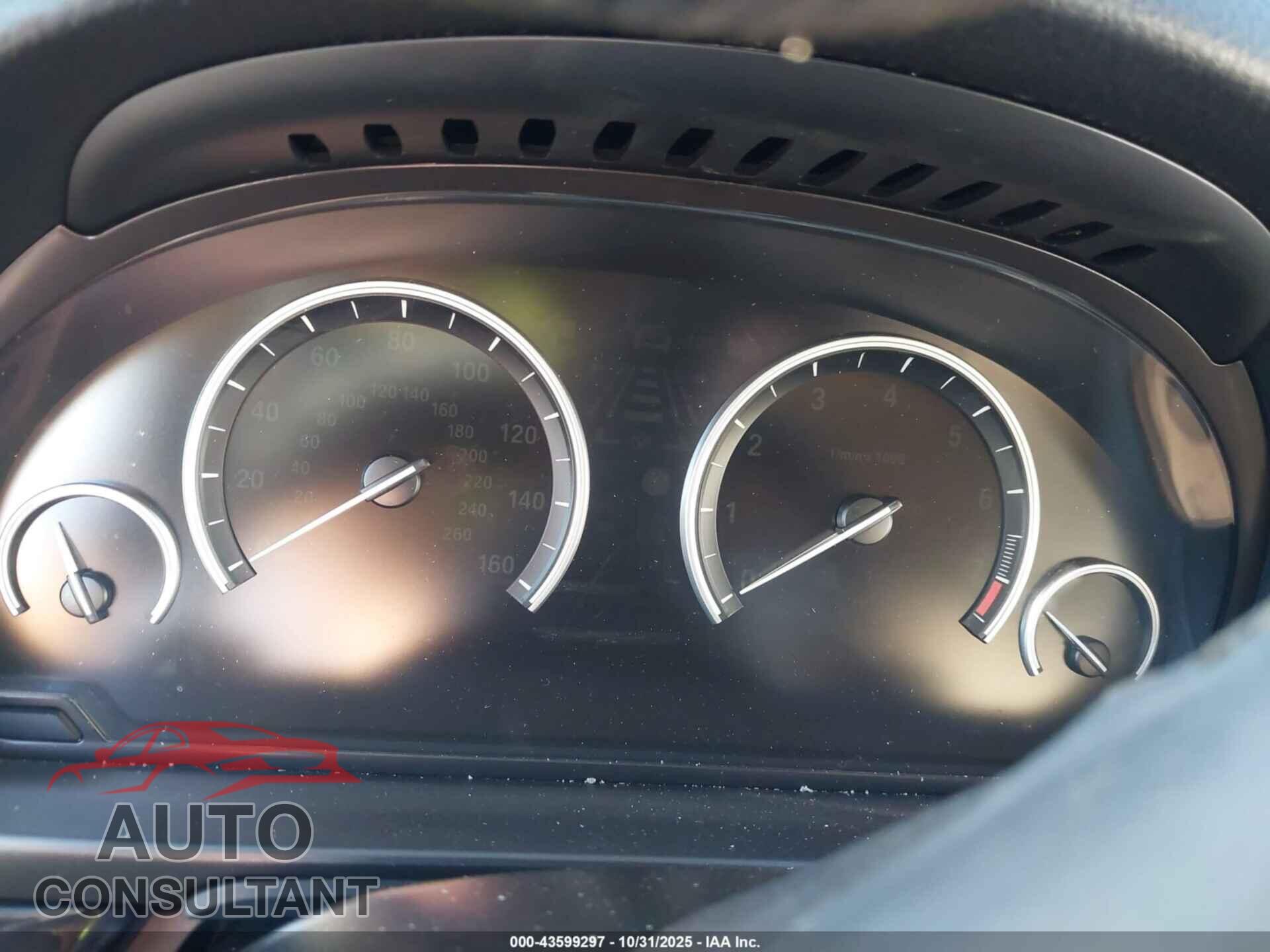 BMW 528I 2015 - WBA5A5C5XFD524598