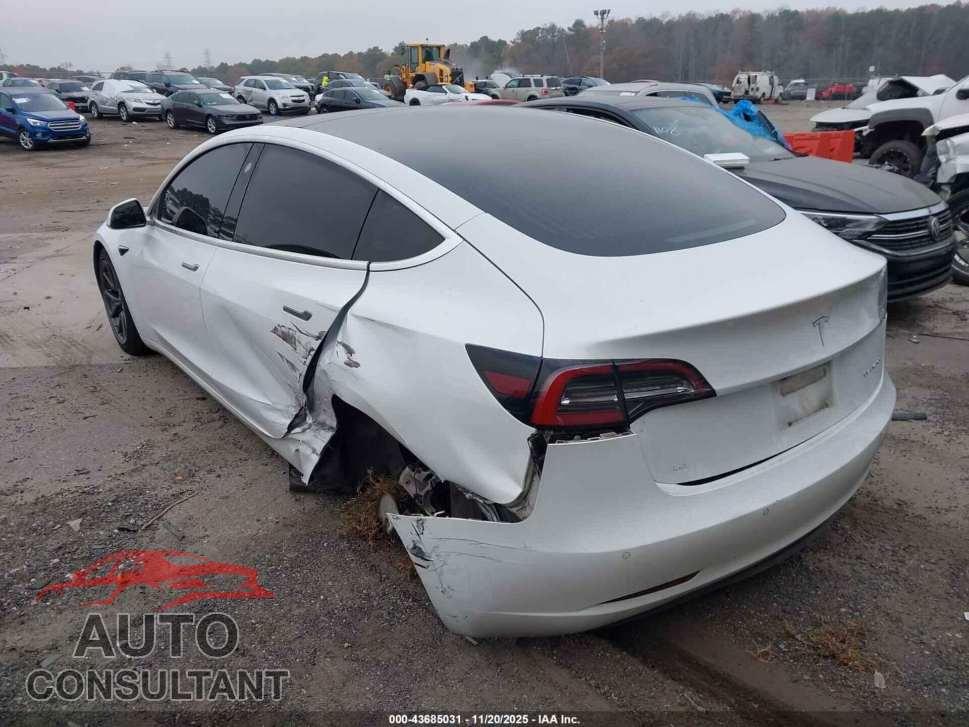 TESLA MODEL 3 2018 - 5YJ3E1EB0JF086332