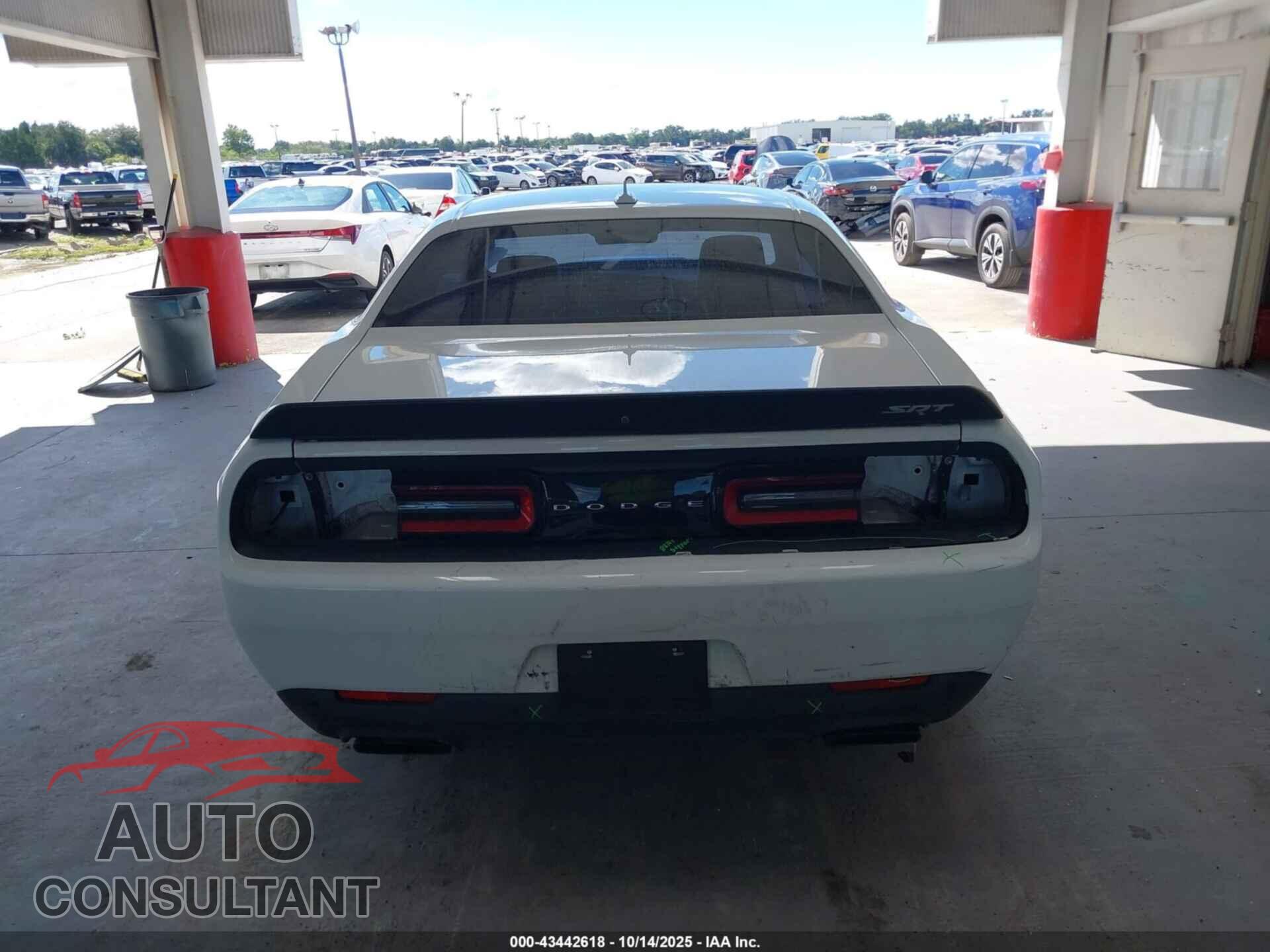 DODGE CHALLENGER 2016 - 2C3CDZC99GH200224