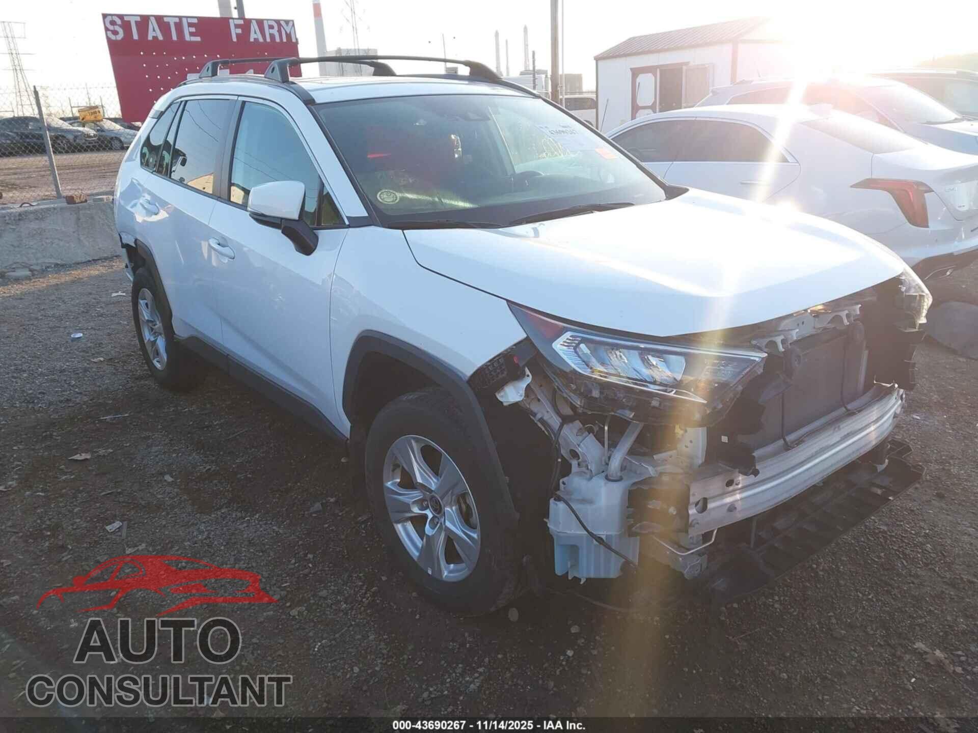 TOYOTA RAV4 2021 - 2T3P1RFV4MC213684