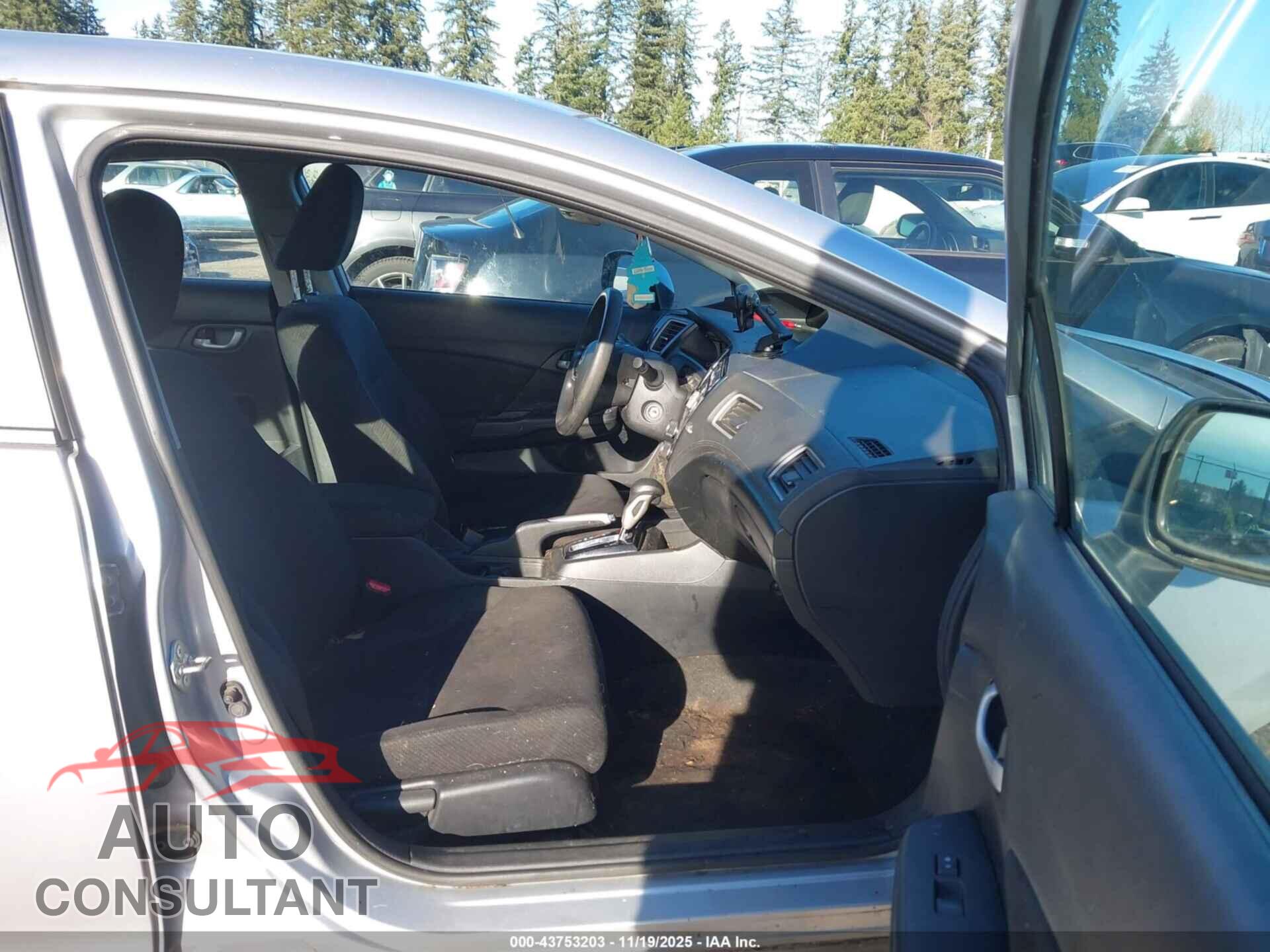 HONDA CIVIC 2013 - 2HGFB2F50DH572076