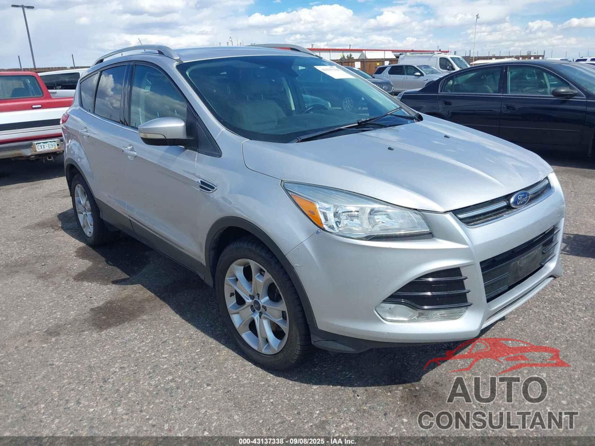 FORD ESCAPE 2016 - 1FMCU9J97GUC43225