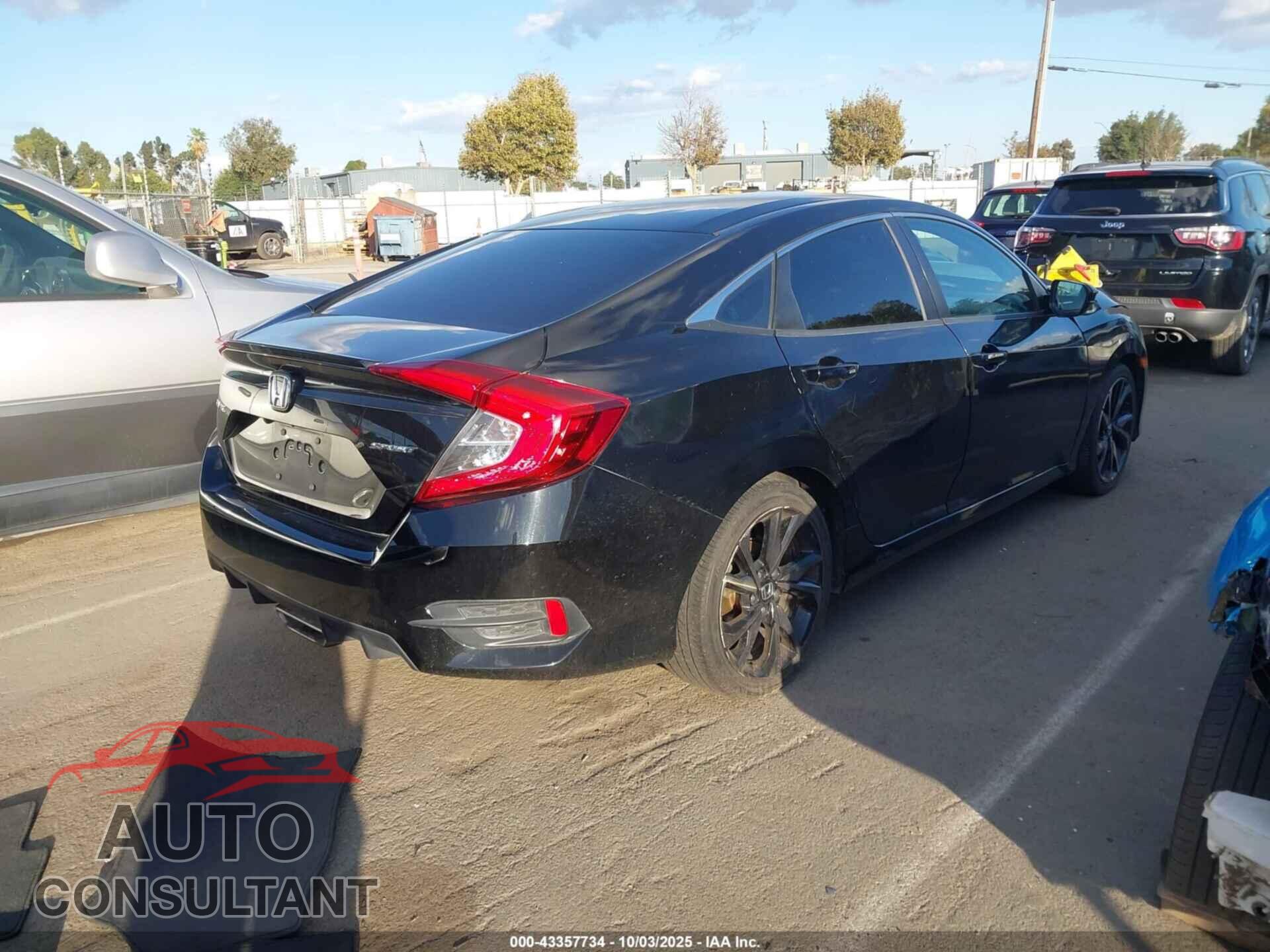 HONDA CIVIC 2019 - 2HGFC2F87KH584987