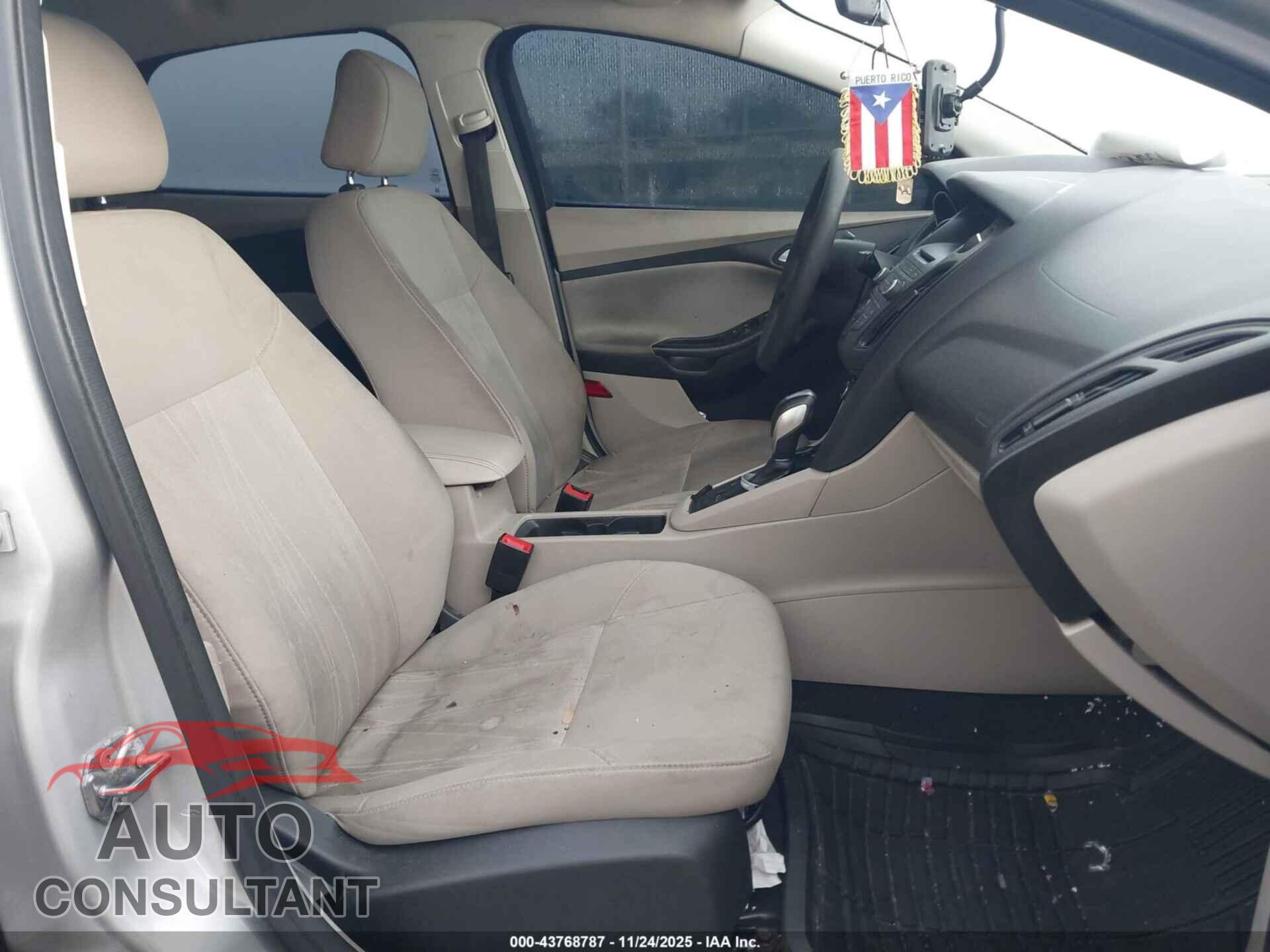 FORD FOCUS 2016 - 1FADP3F28GL201795