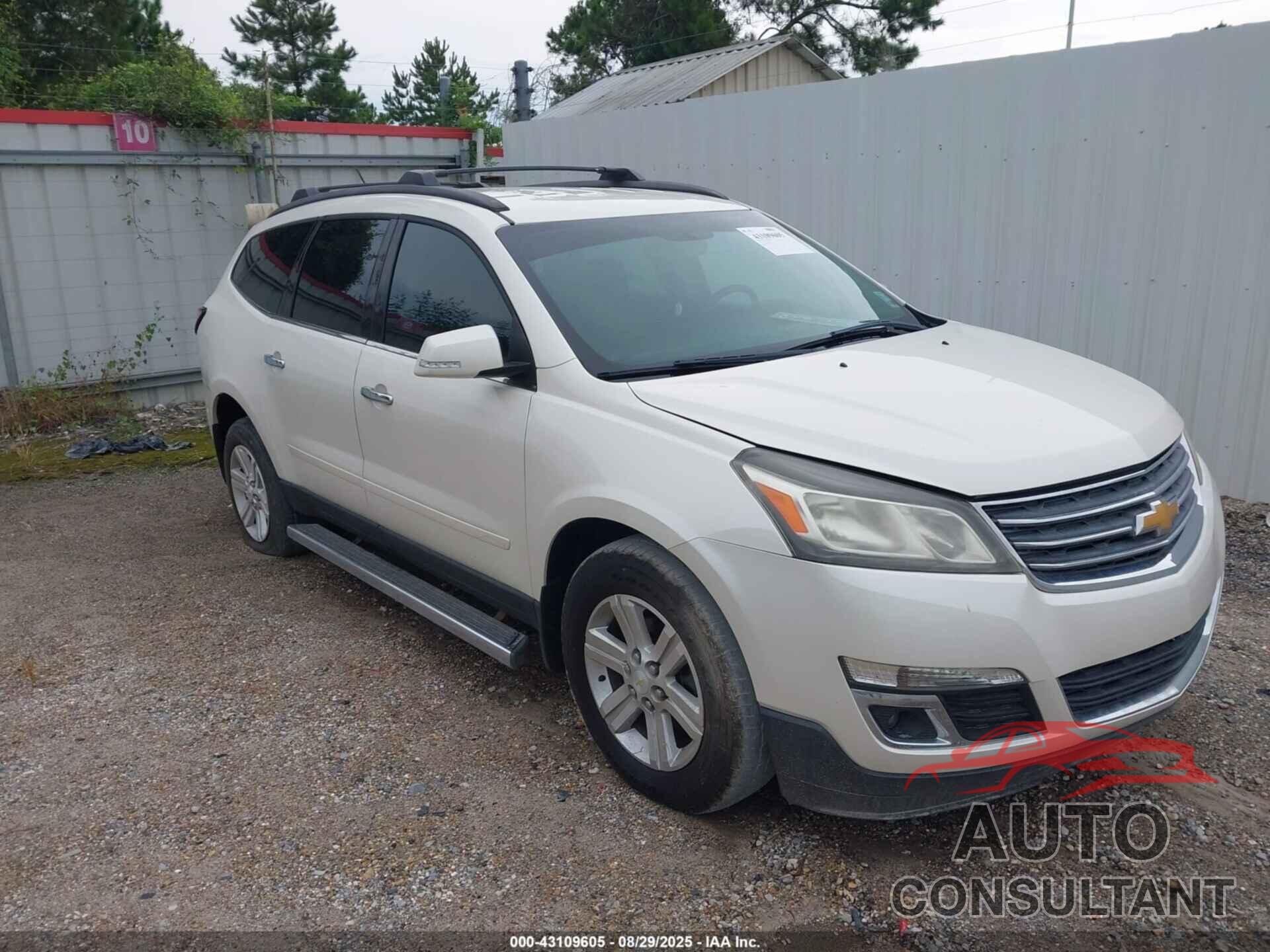 CHEVROLET TRAVERSE 2013 - 1GNKRGKD6DJ242872