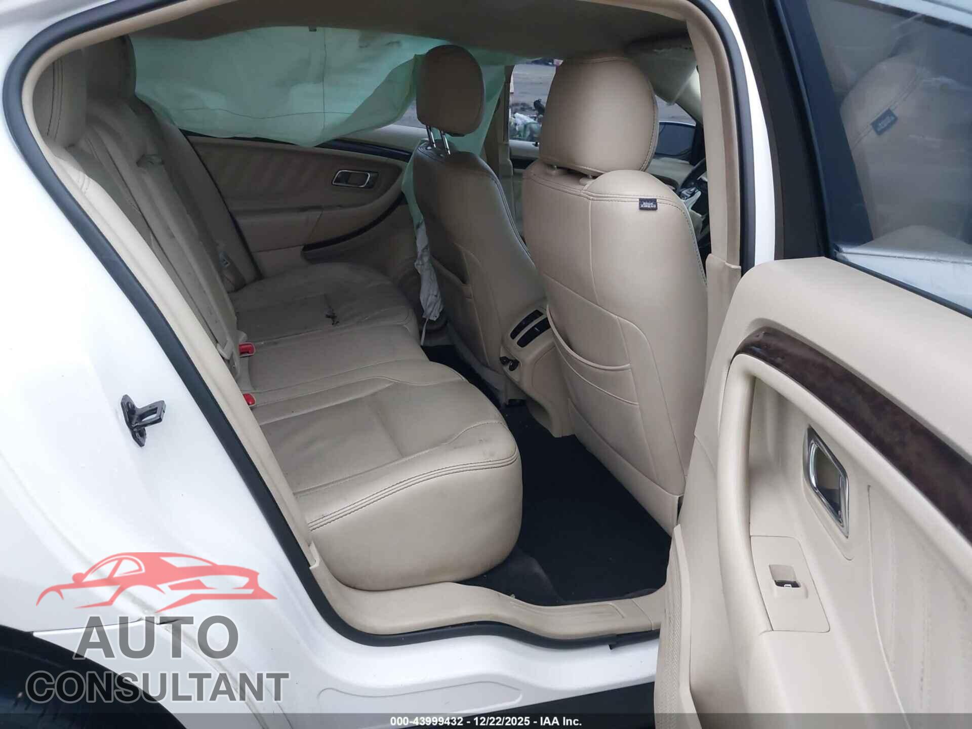 FORD TAURUS 2015 - 1FAHP2F84FG137343