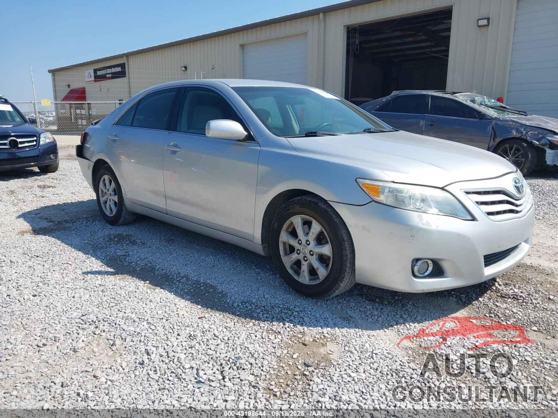 TOYOTA CAMRY 2010 - 4T1BF3EK2AU091149