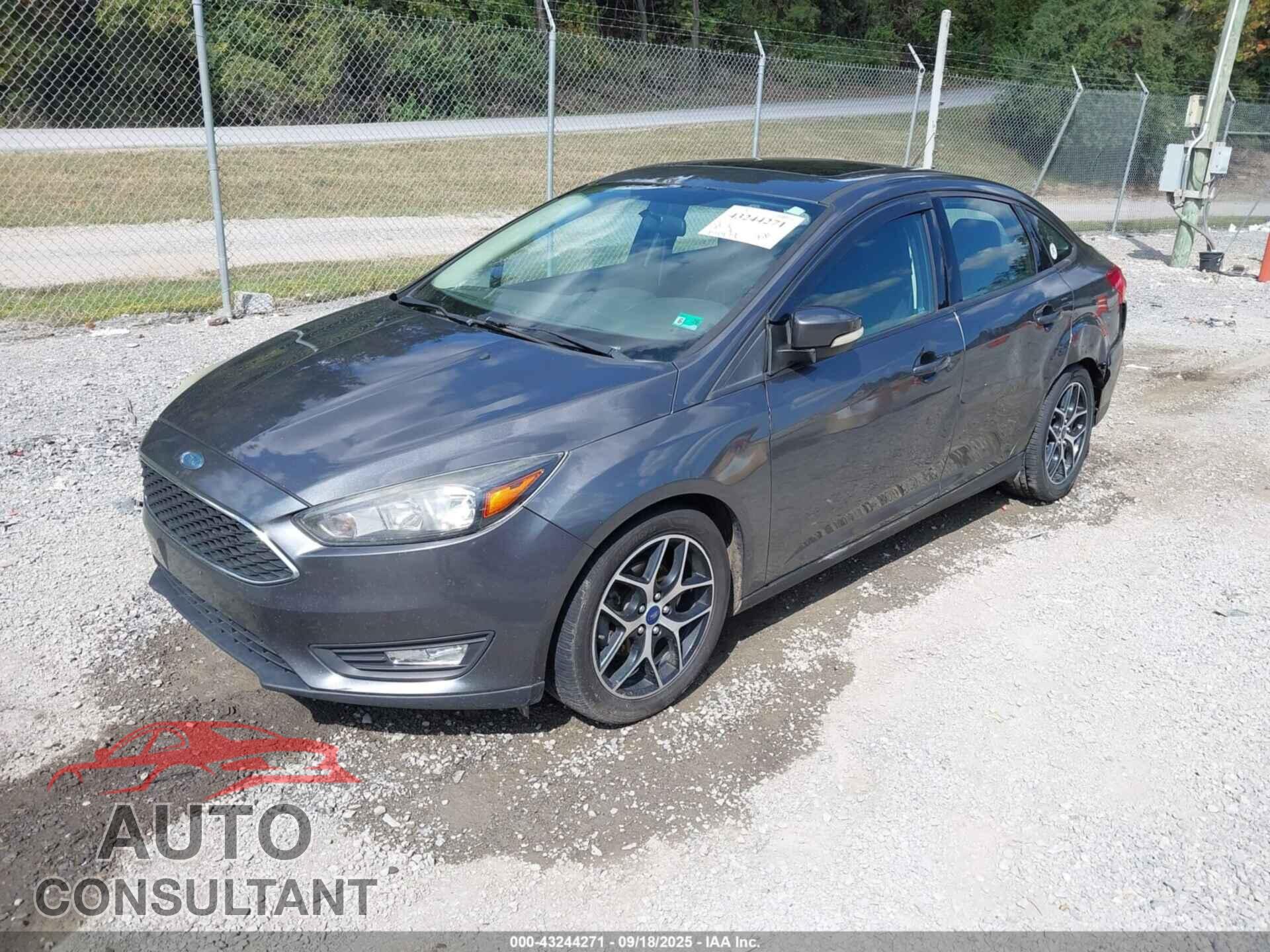 FORD FOCUS 2017 - 1FADP3H29HL302357