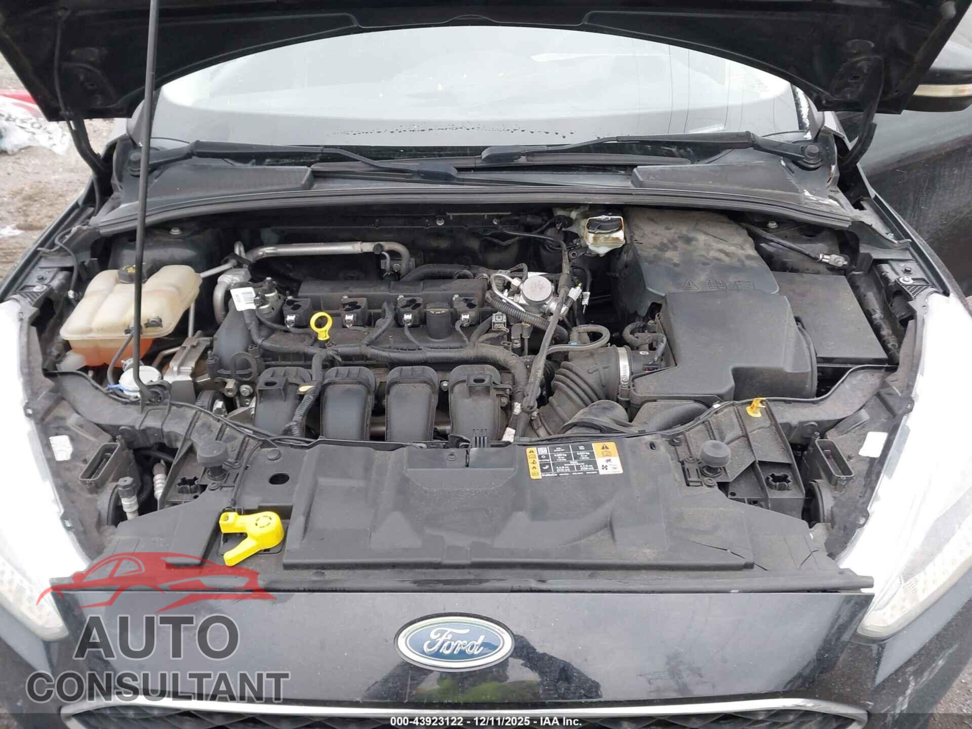 FORD FOCUS 2017 - 1FADP3F20HL205258