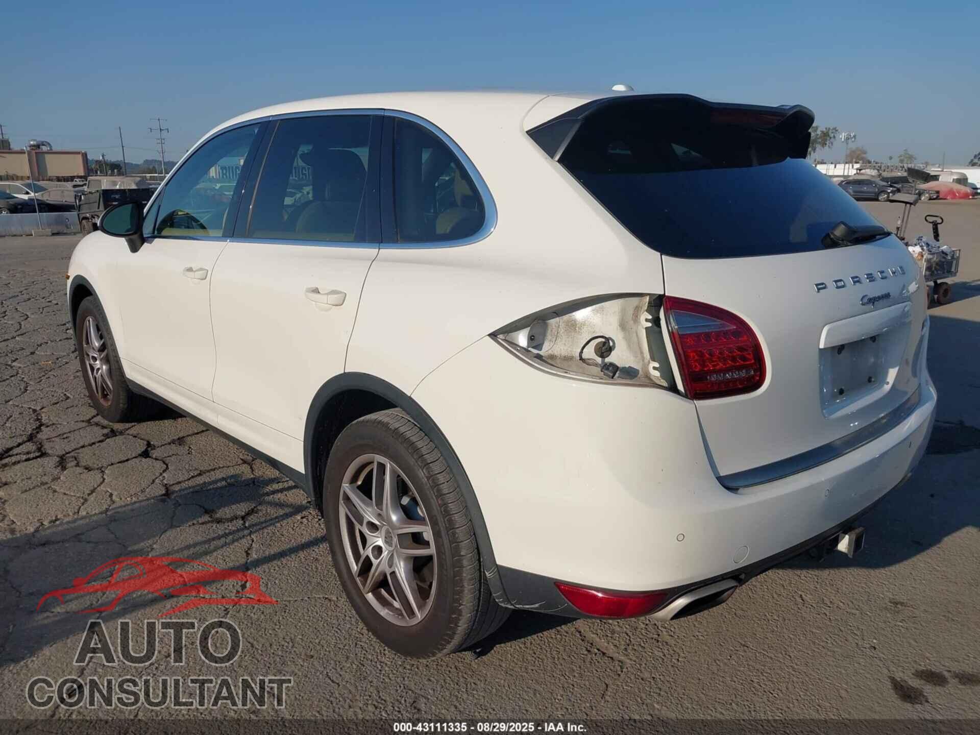 PORSCHE CAYENNE 2011 - WP1AA2A22BLA03981