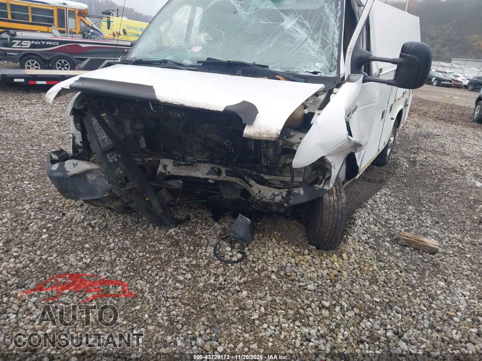 FORD E-350 CUTAWAY 2011 - 1FDSE3FL1BDA05583