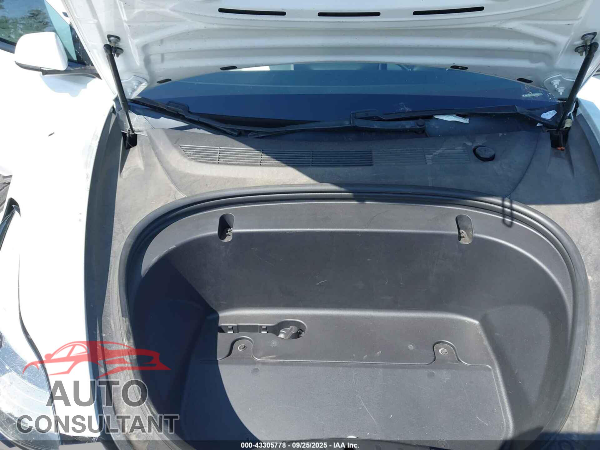 TESLA MODEL 3 2020 - 5YJ3E1EA6LF615647