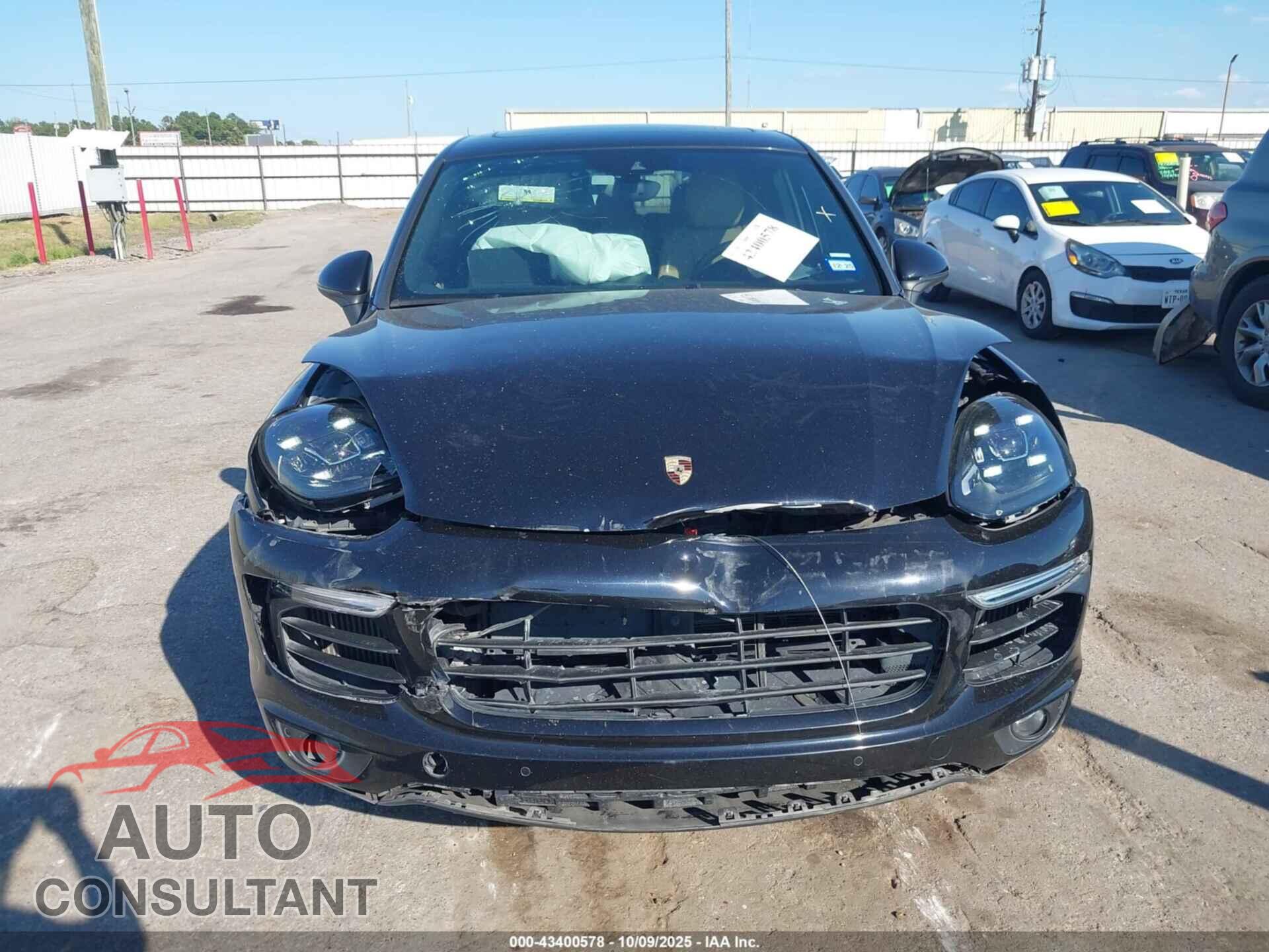 PORSCHE CAYENNE 2015 - WP1AB2A21FLA60112