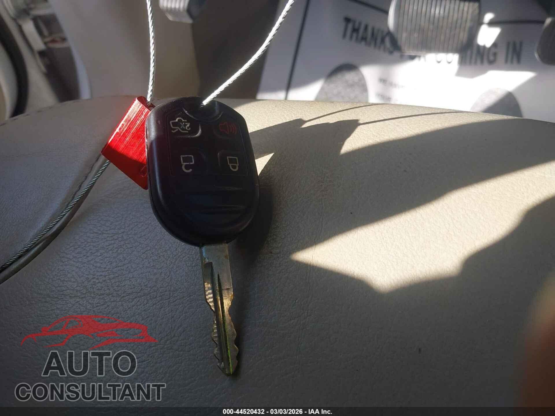 FORD TAURUS 2012 - 1FAHP2EW9CG112093