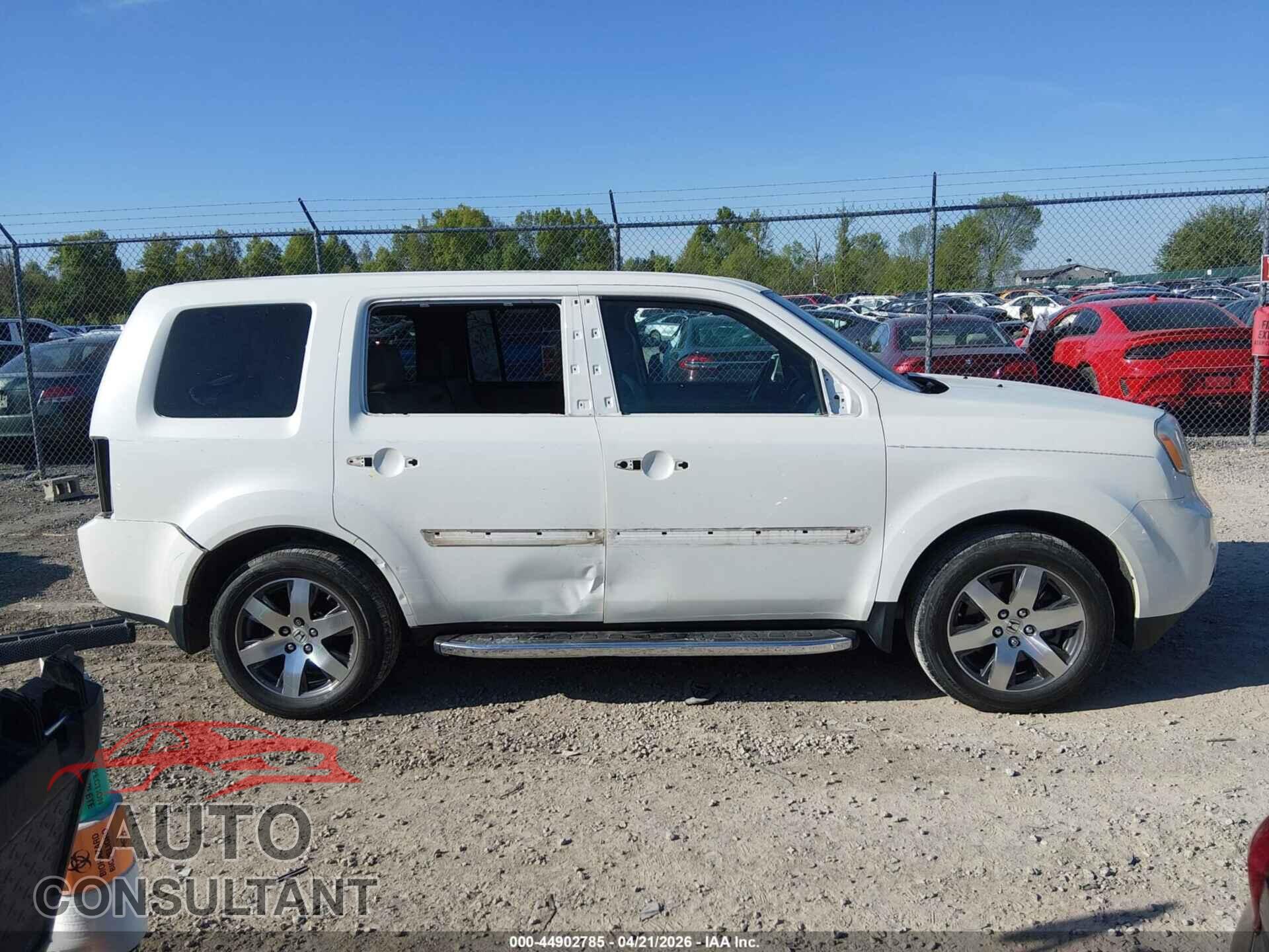 HONDA PILOT 2013 - 5FNYF4H99DB005149