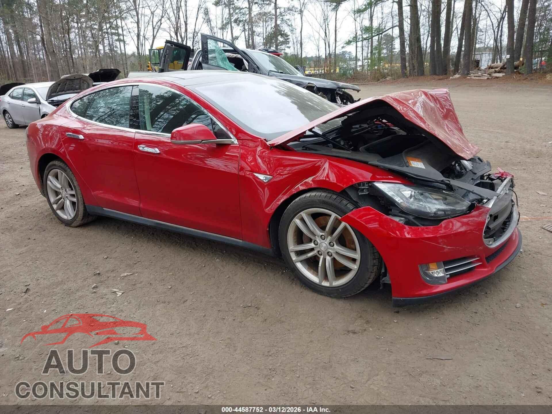 TESLA MODEL S 2014 - 5YJSA1S14EFP28737