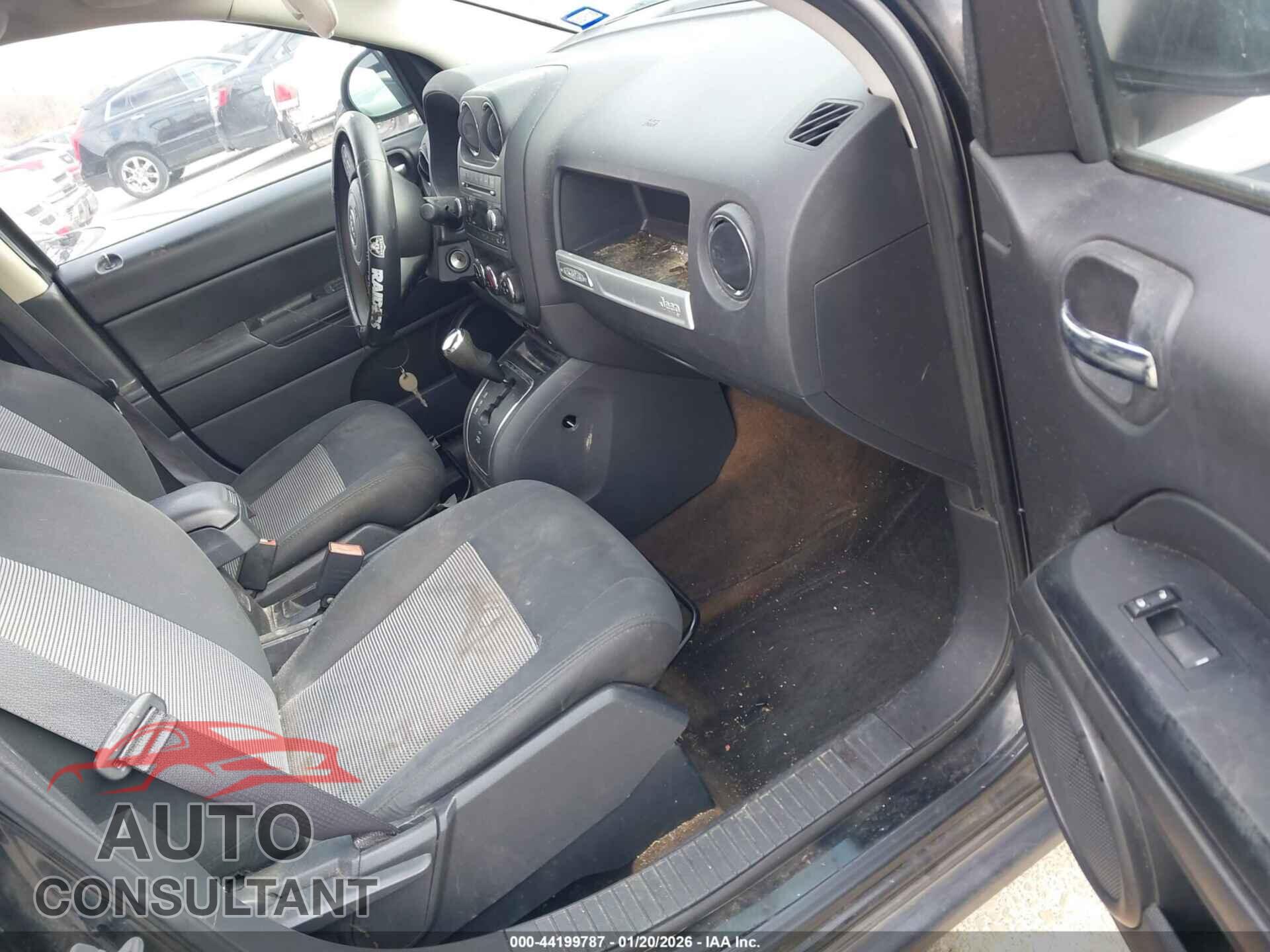 JEEP COMPASS 2017 - 1C4NJCBAXHD147196