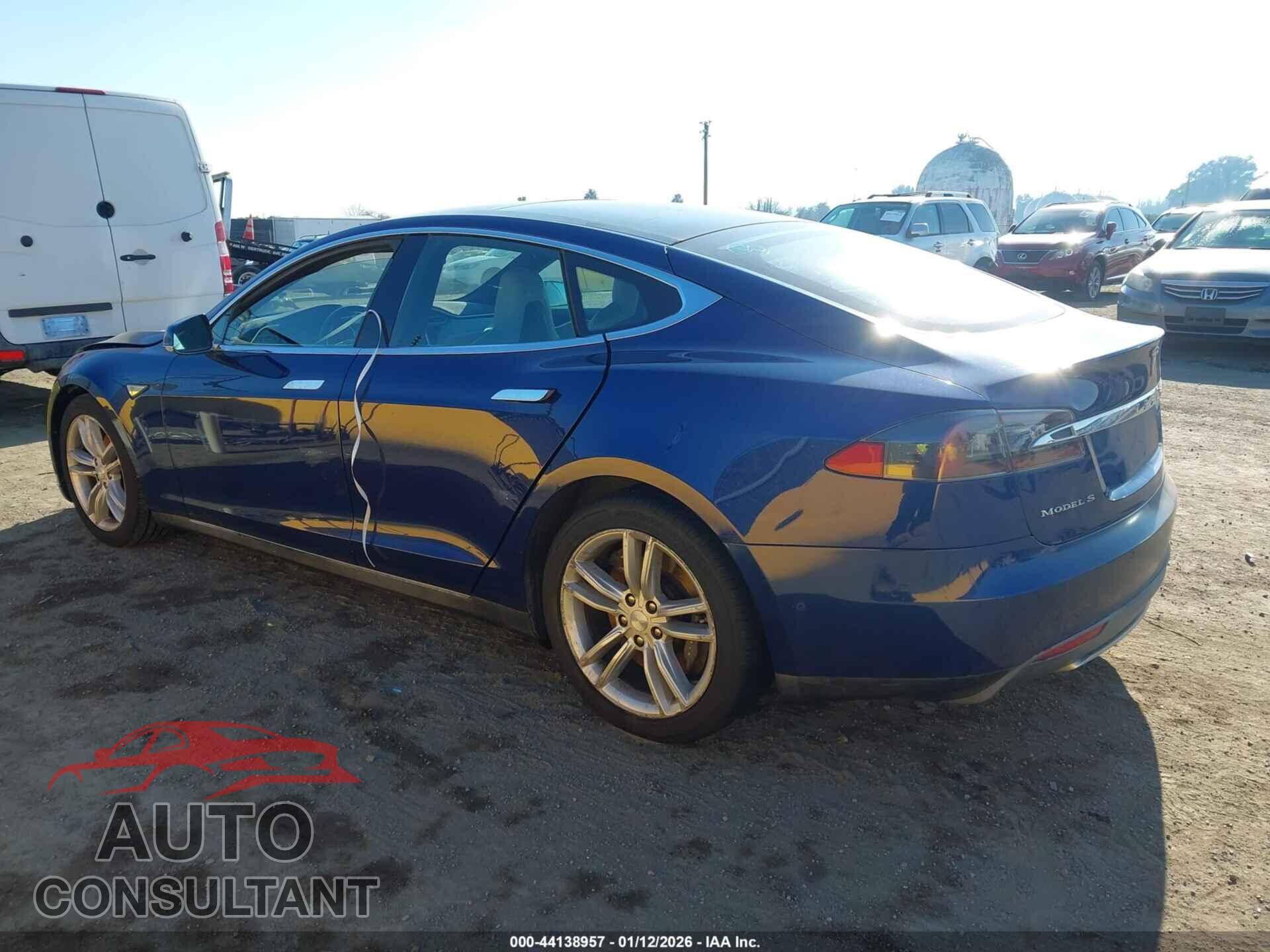 TESLA MODEL S 2016 - 5YJSA1E14GF129397