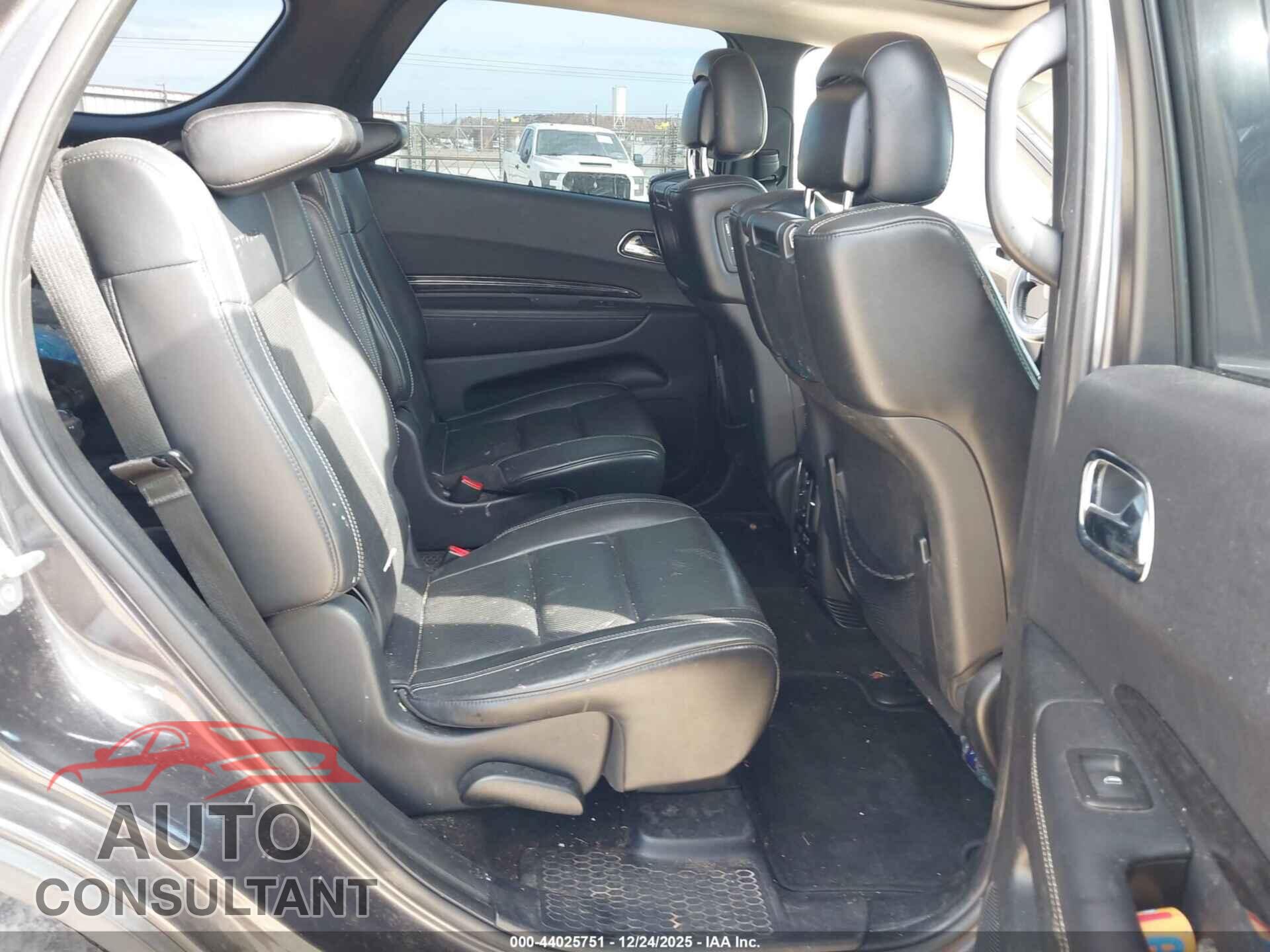 DODGE DURANGO 2015 - 1C4SDHET9FC789092
