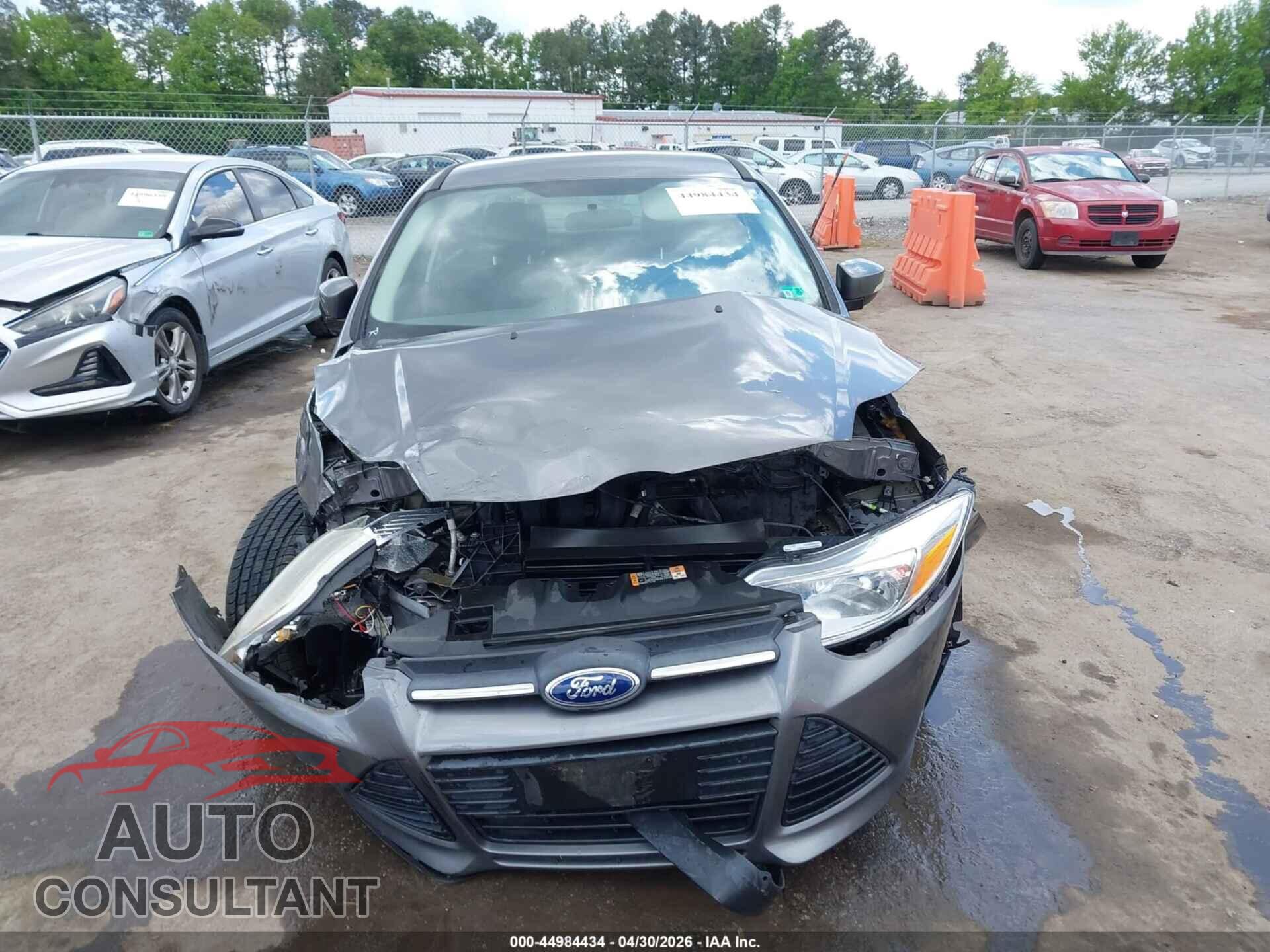 FORD FOCUS 2014 - 1FADP3F27EL448450