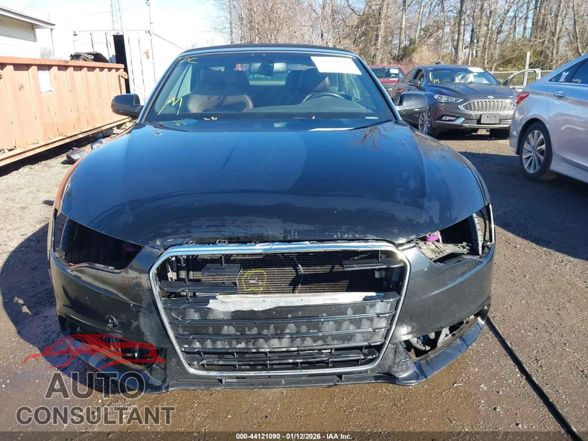 AUDI A5 2013 - WAULFAFH8DN008738
