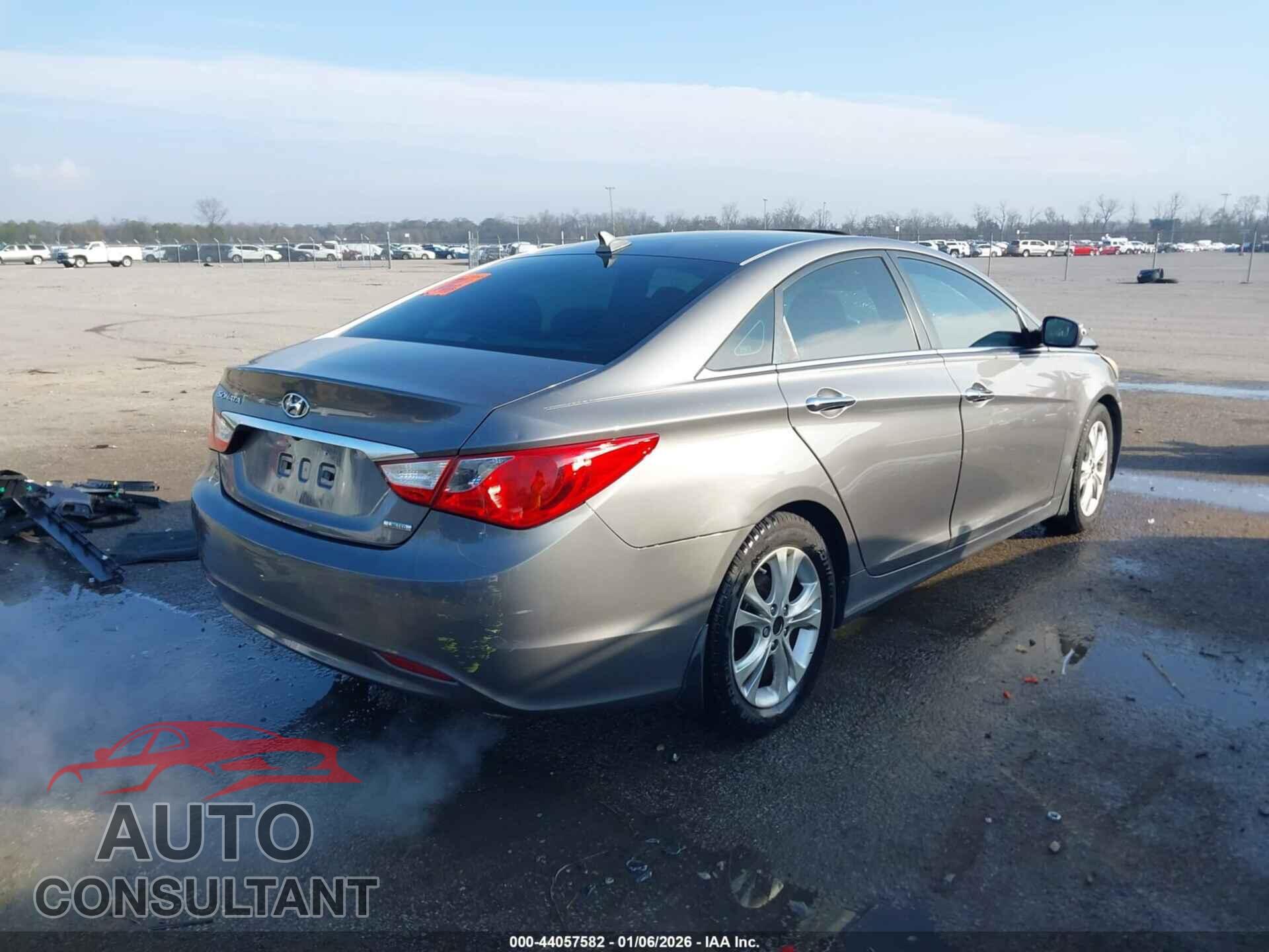 HYUNDAI SONATA 2011 - 5NPEC4AC2BH128050