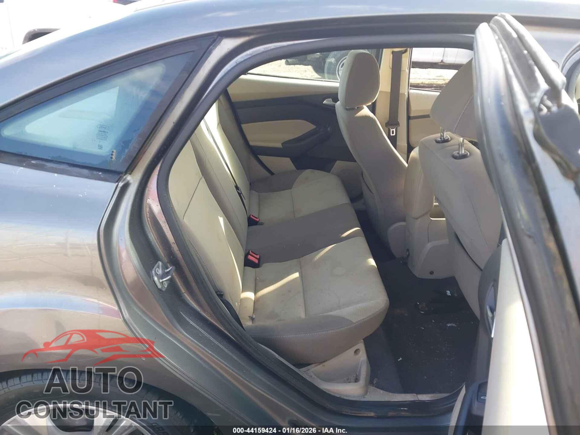 FORD FOCUS 2013 - 1FADP3F28DL149323