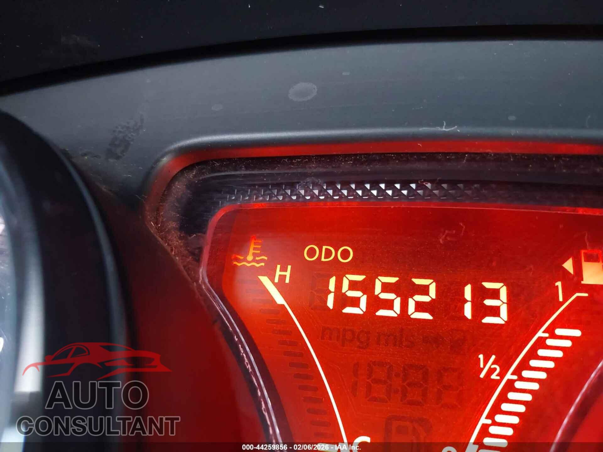 NISSAN VERSA NOTE 2014 - 3N1CE2CP5EL433359
