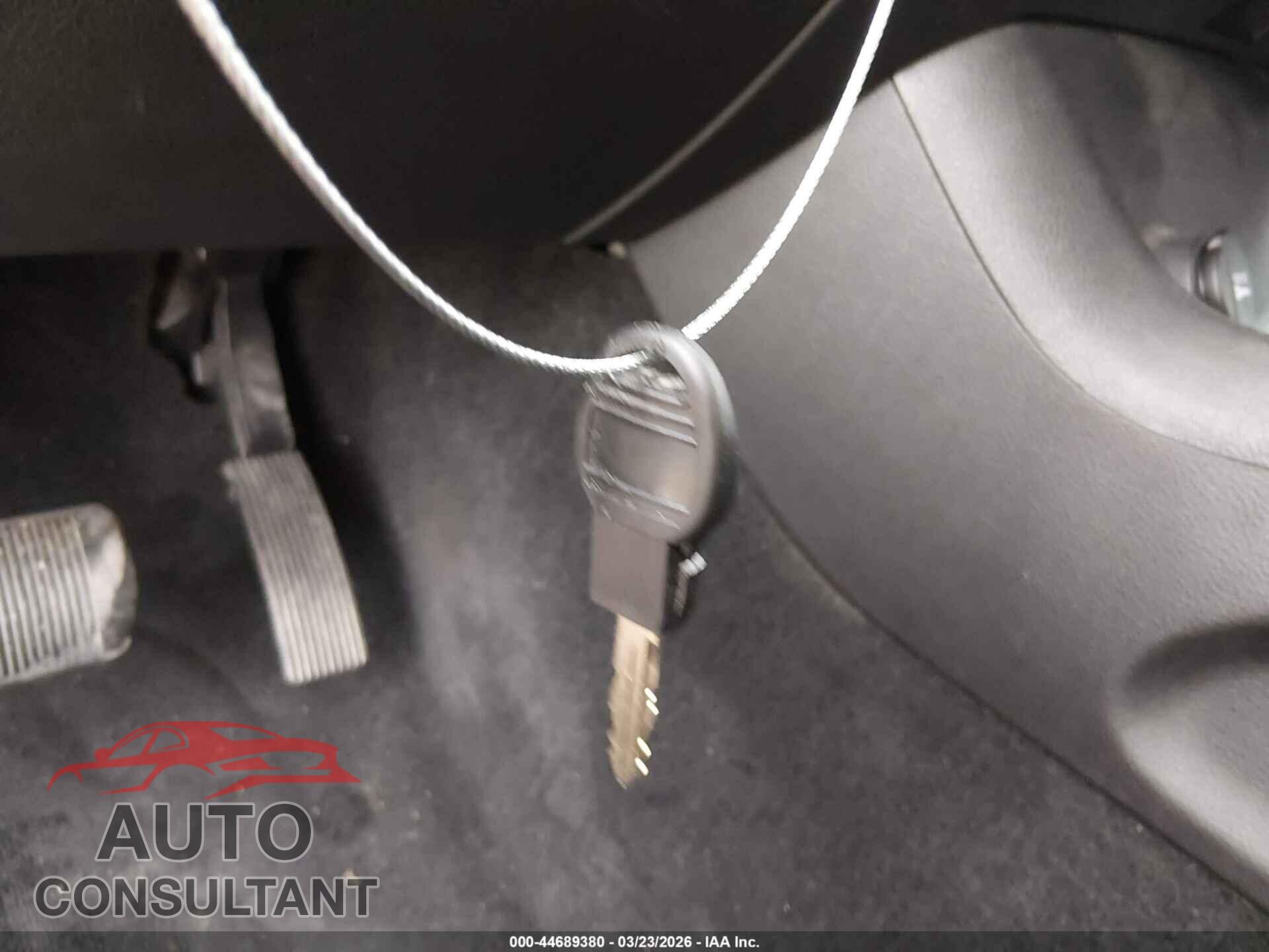 DODGE DURANGO 2013 - 1C4RDHAG8DC683608