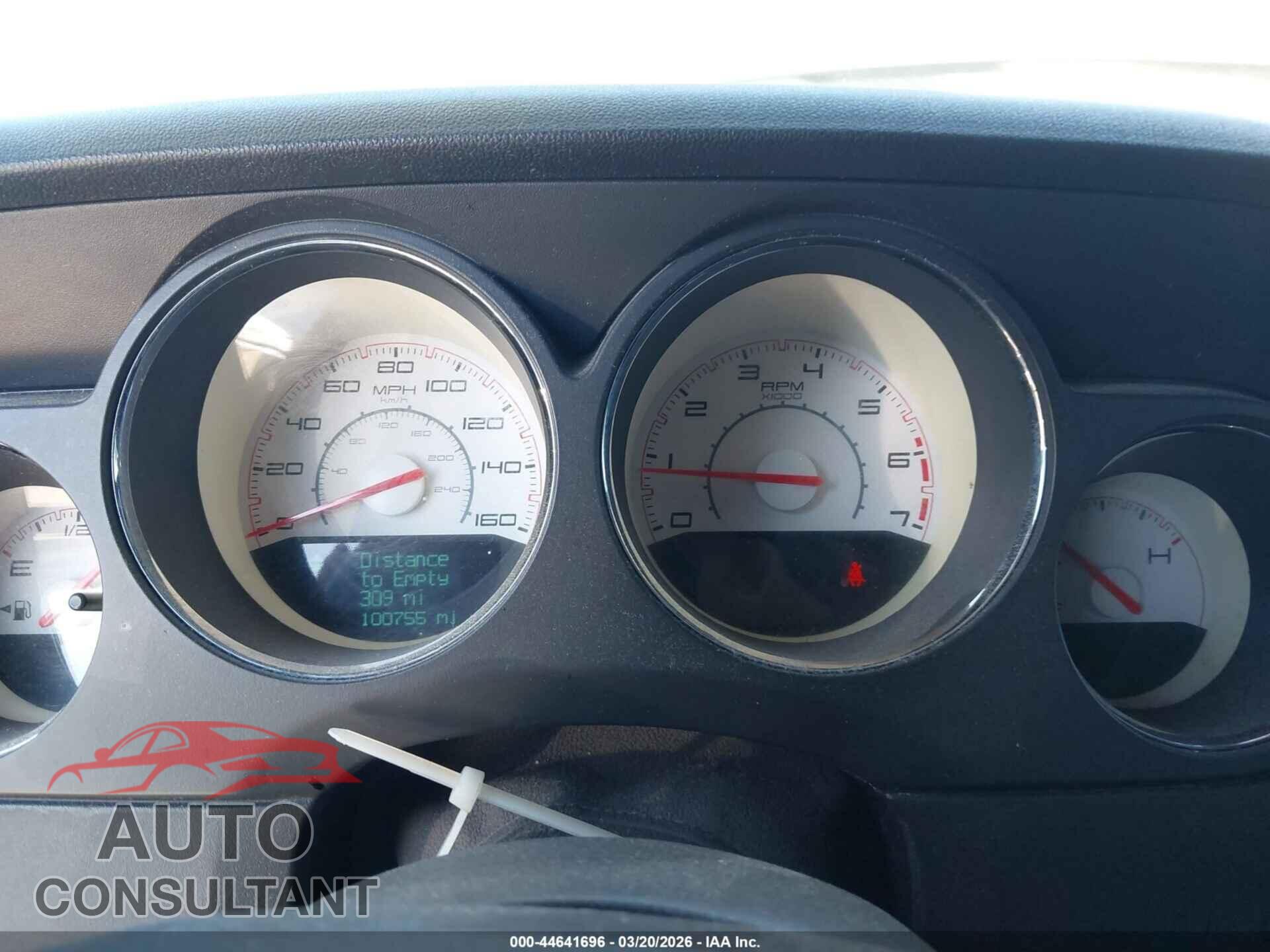 DODGE CHALLENGER 2014 - 2C3CDYBTXEH101495