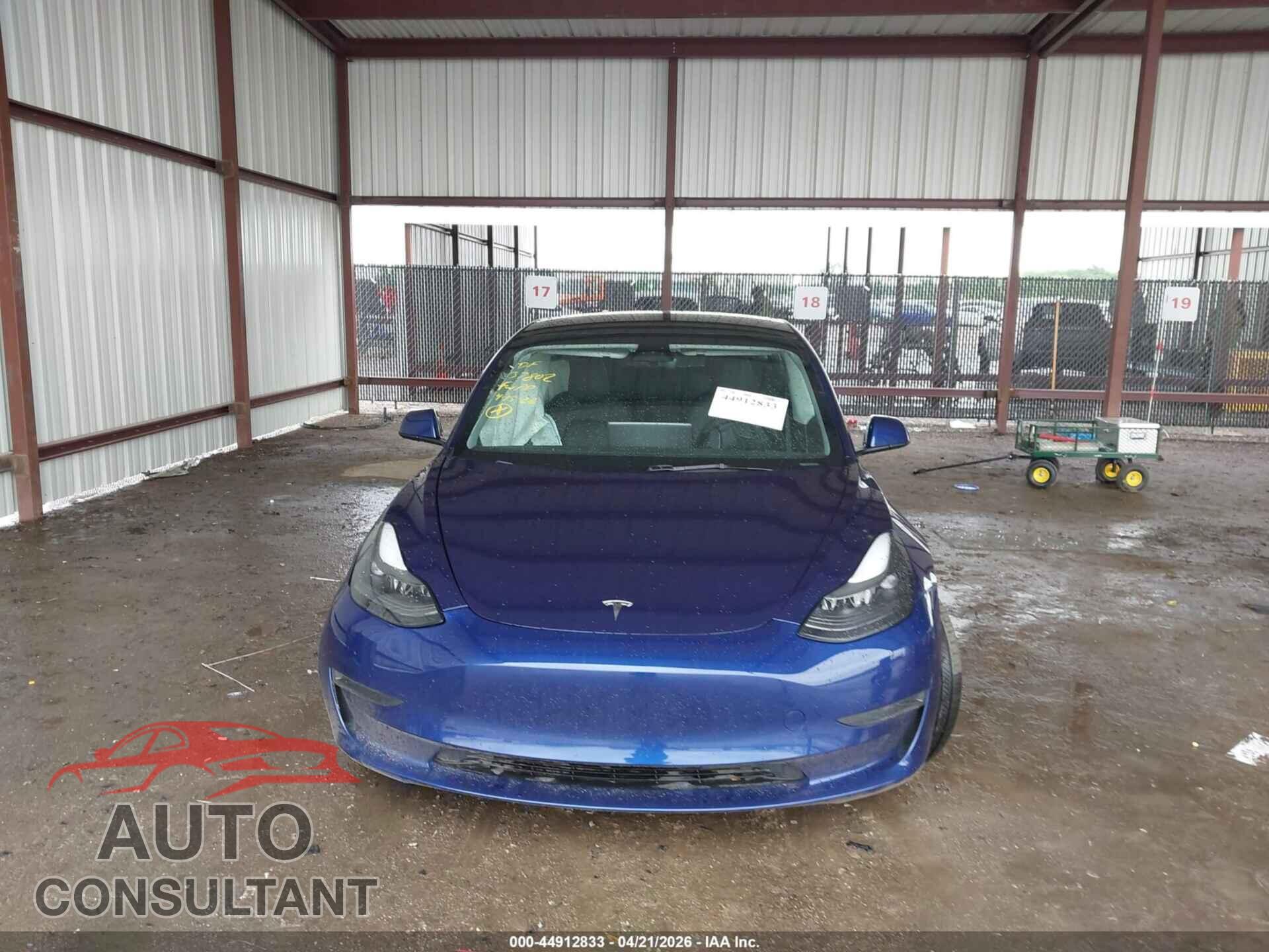 TESLA MODEL 3 2023 - 5YJ3E1EA8PF554369