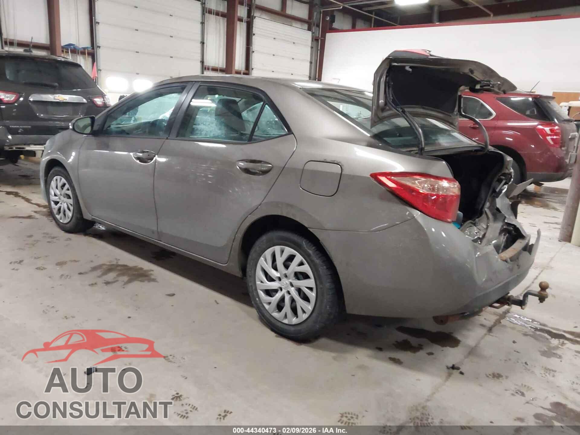 TOYOTA COROLLA 2017 - 2T1BURHEXHC944150