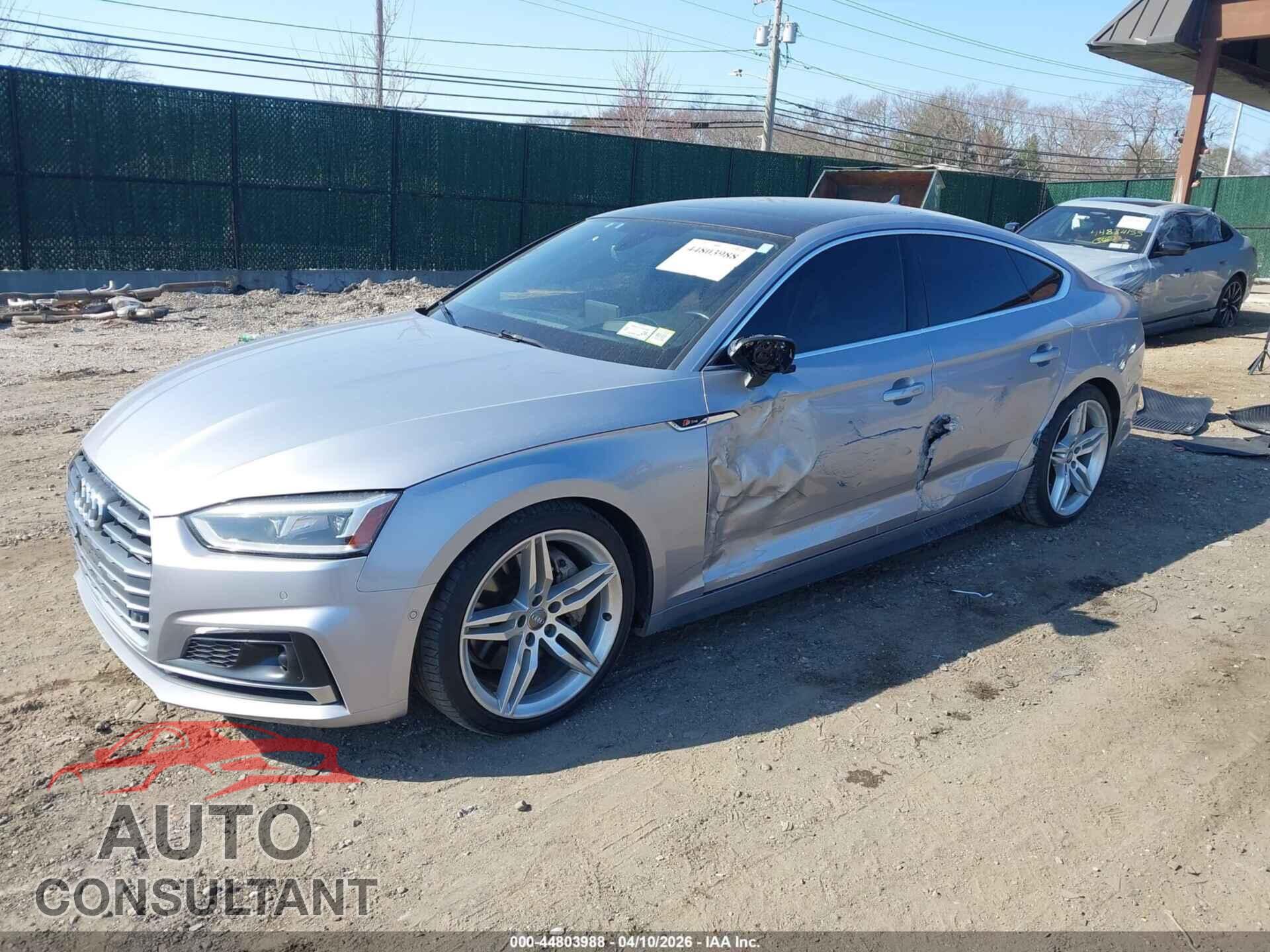 AUDI A5 2019 - WAUFNCF57KA014357