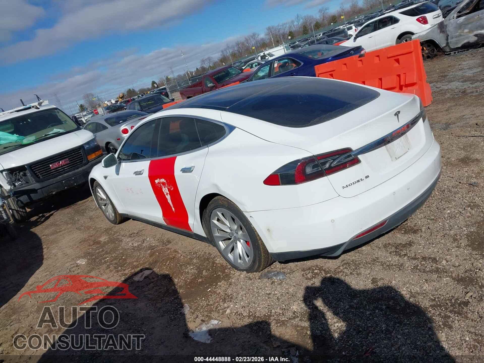 TESLA MODEL S 2016 - 5YJSA1E49GF126764