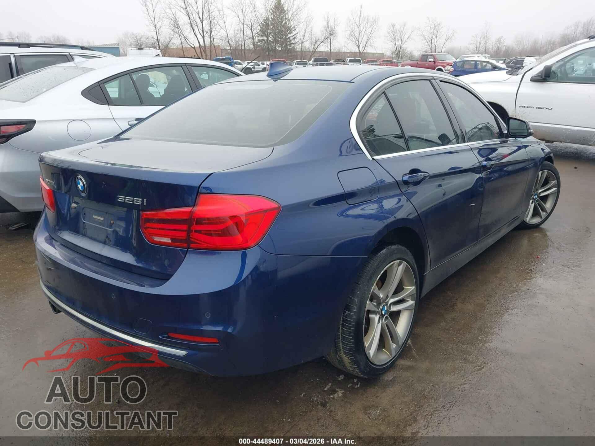 BMW 328I 2016 - WBA8E3G57GNU38578